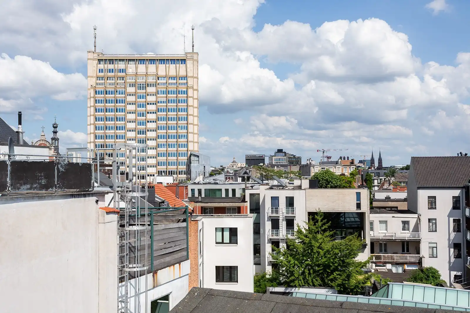Modern wonen onder de Antwerpse skyline foto 11