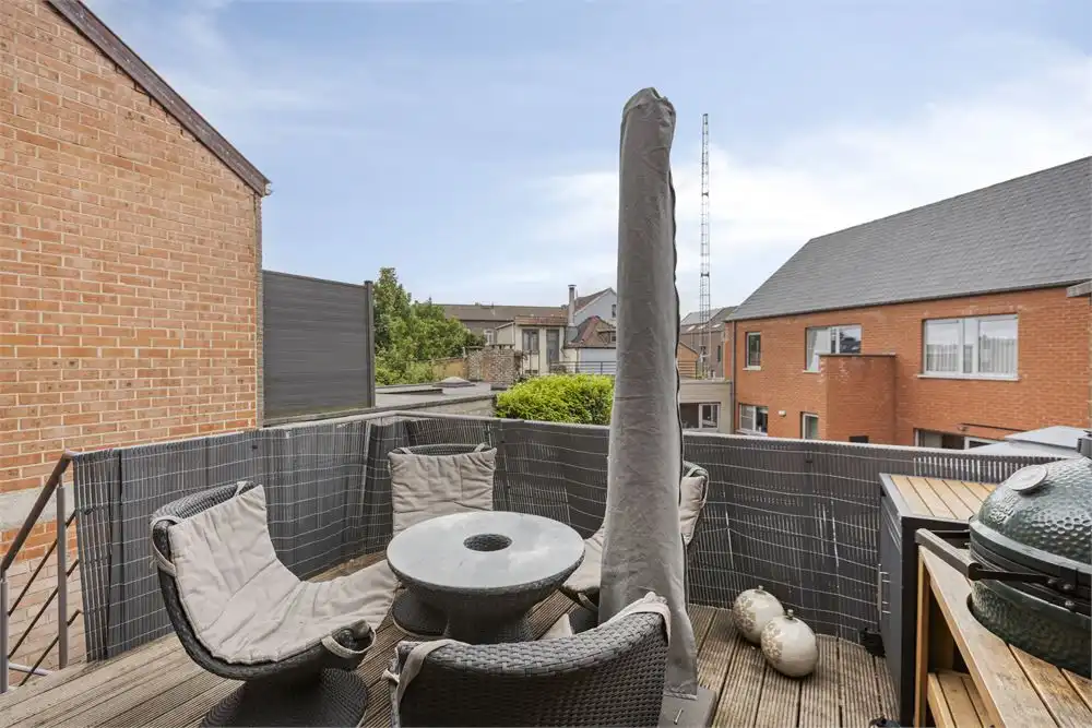 Bel-étage woning met 3 slaapkamers foto 10