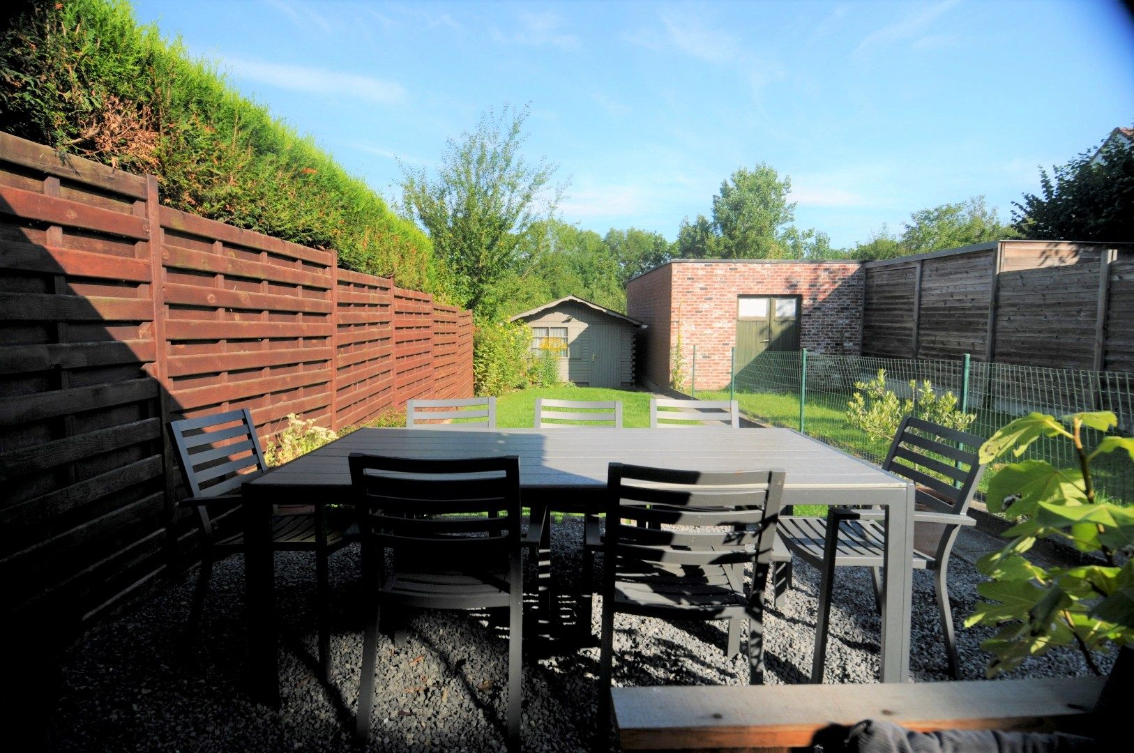 Op te frissen rijwoning met tuin, garage en 2 slaapkamers te Marke foto 11