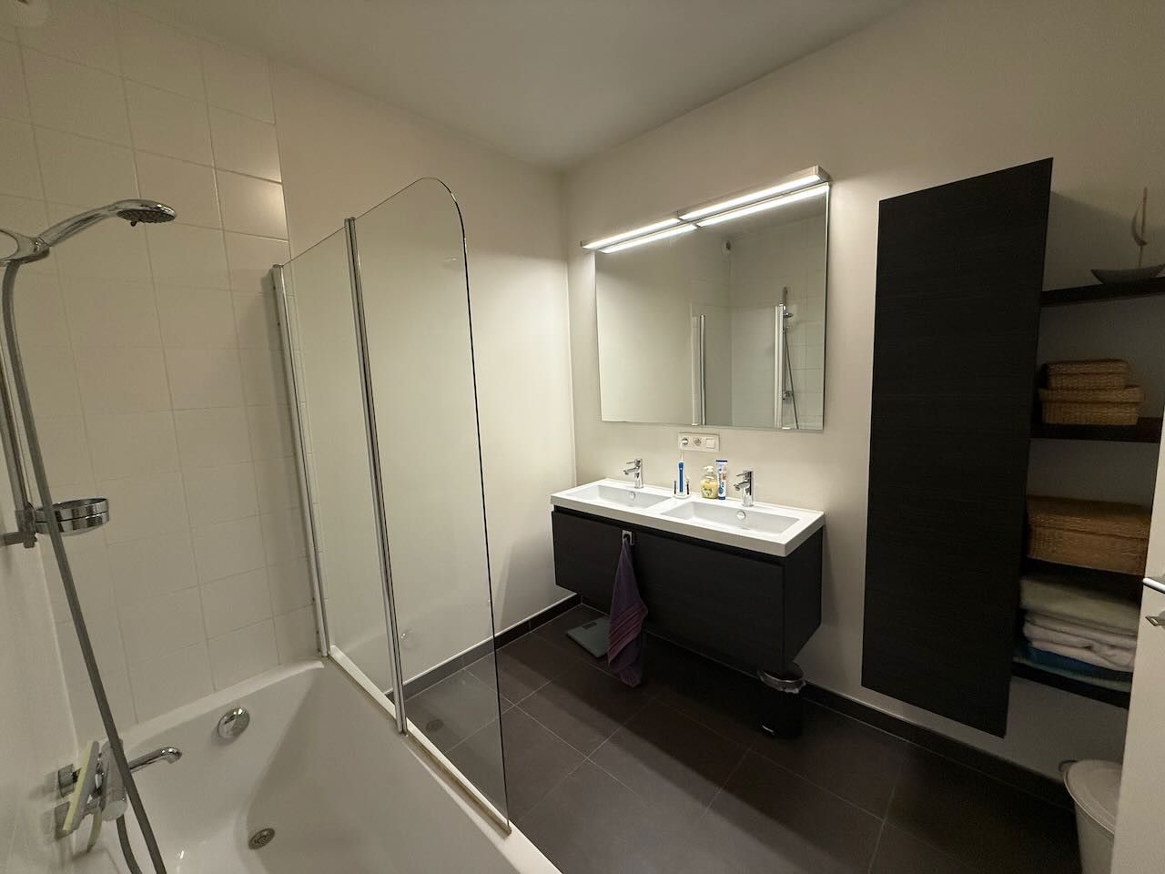 Modern en lichtrijk appartement met groot terras foto 7