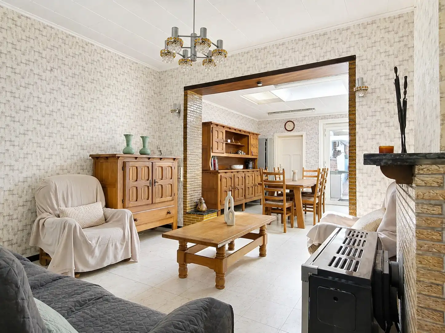 Deze charmante woning met karakter is gelegen op wandelafstand van het station en centrum, biedt een verrassend ruime en praktische indeling, ideaal voor starters of investeerders.  foto 5