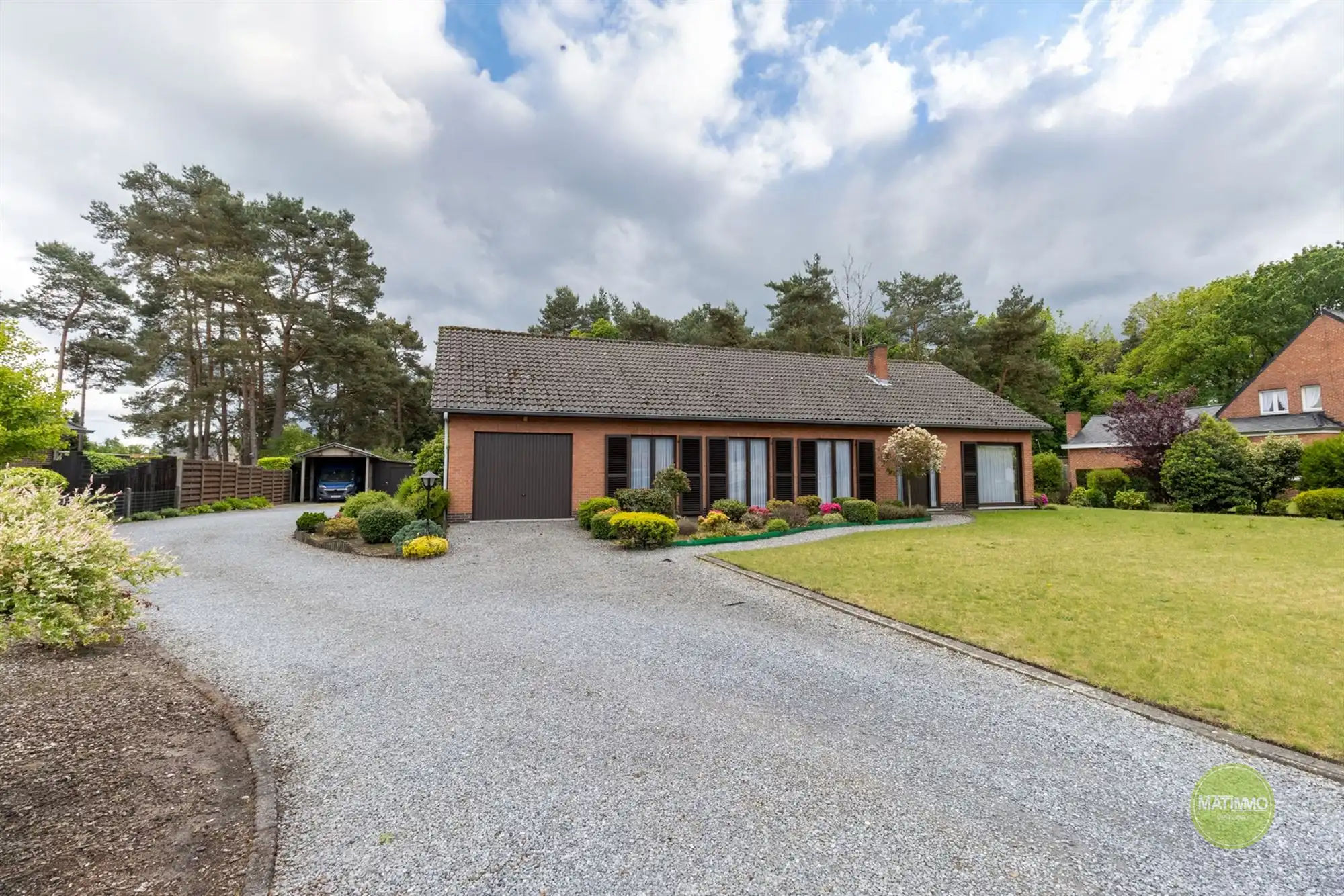 Hoofdfoto van de publicatie: Gelijkvloerse woning op een perceel van 1.995 m2 te Balen