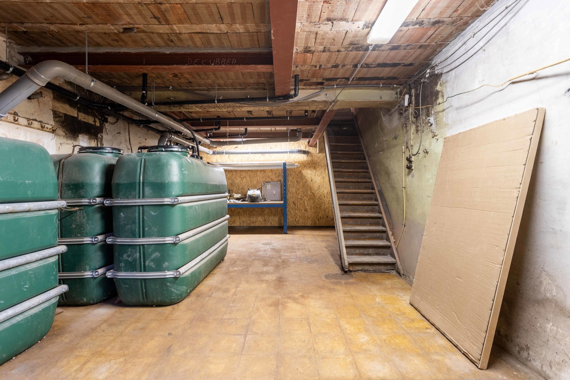 Gelijkvloers appartement met buitenruimte in het centrum! foto 24