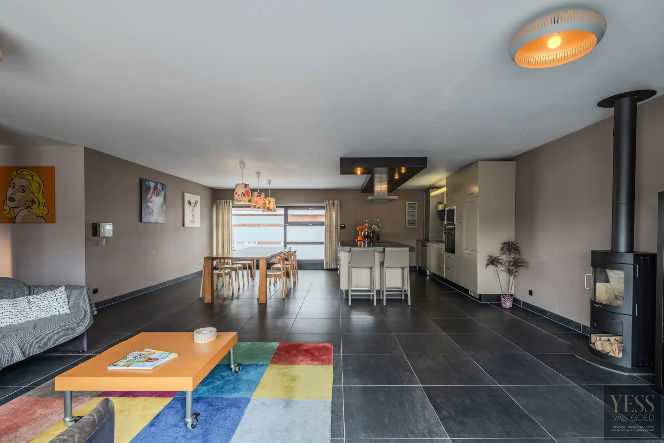 Uniek pand 236m2 bewoonbaar + atelier/winkel/opslag 475m2! foto 9