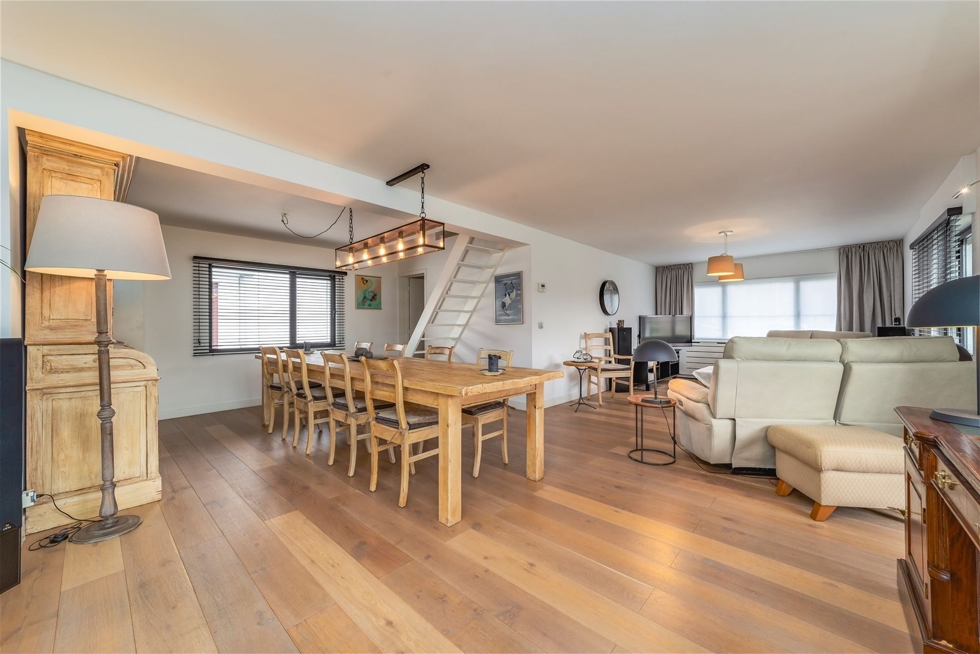 Woning met magazijn (649m²) op 2.749m² in Wommelgem foto 10