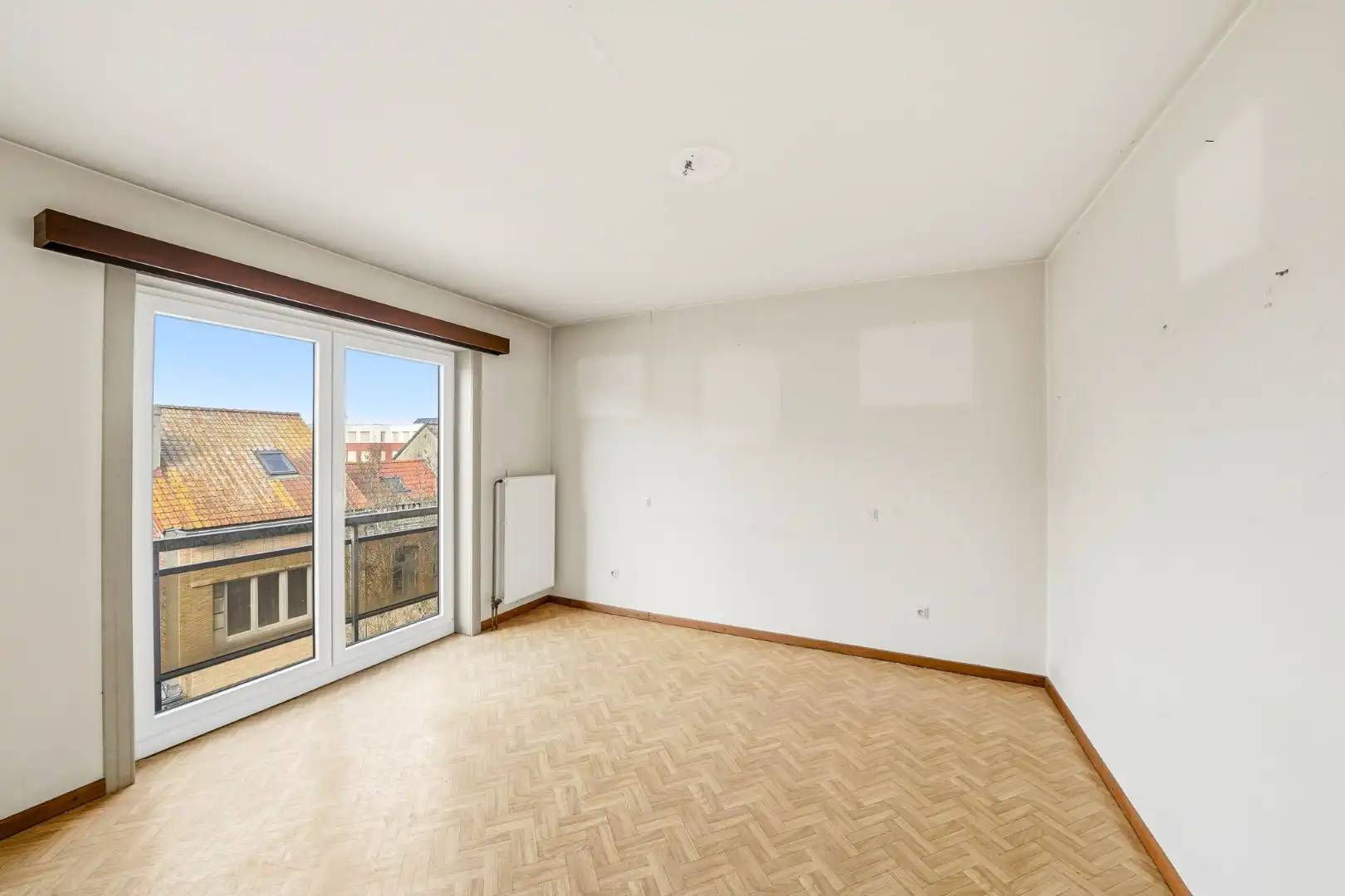 Op te frissen appartement met zicht op het Sint-Catharinaplein in Oostende foto 11