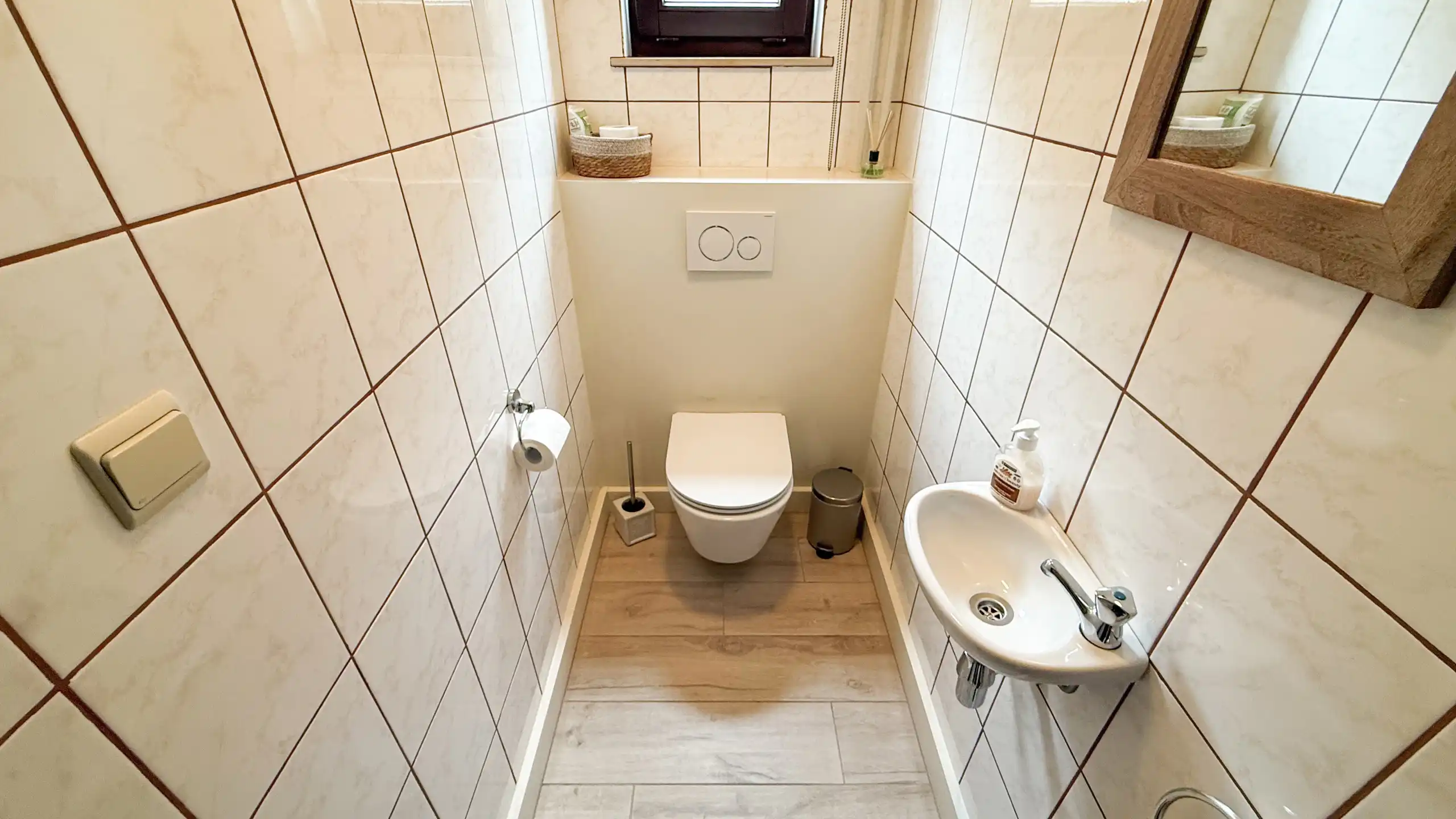 Charmante woning met 5 slpks en veel ruimte te Eversel! foto 46