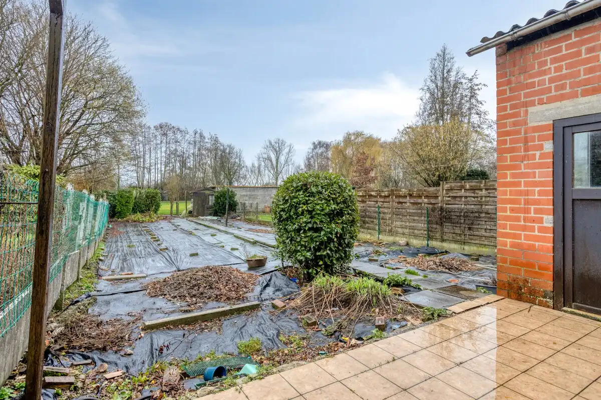 Te renoveren, ruime woning op 427 m2! foto 21