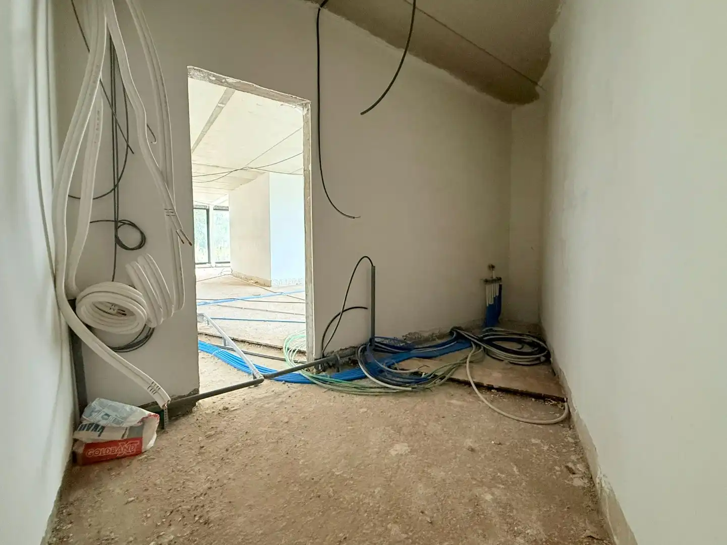 Centraal gelegen commerciële ruimte van 300 m² in Ham met parkeergelegenheid foto 20