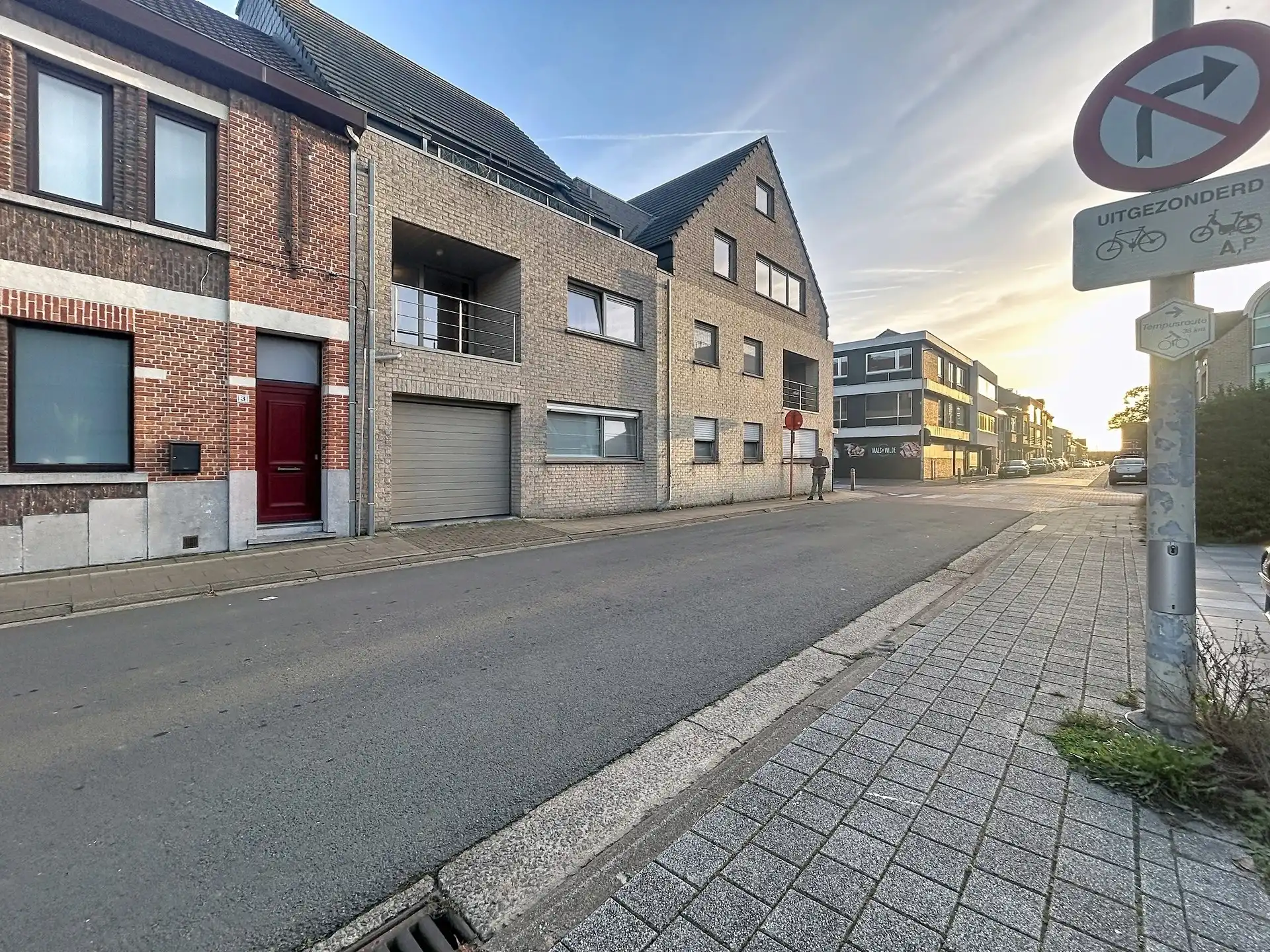 Recent en instapklaar 2 slaapkamer-appartement met 2 terrassen en  overdekte autostaanplaats foto 15