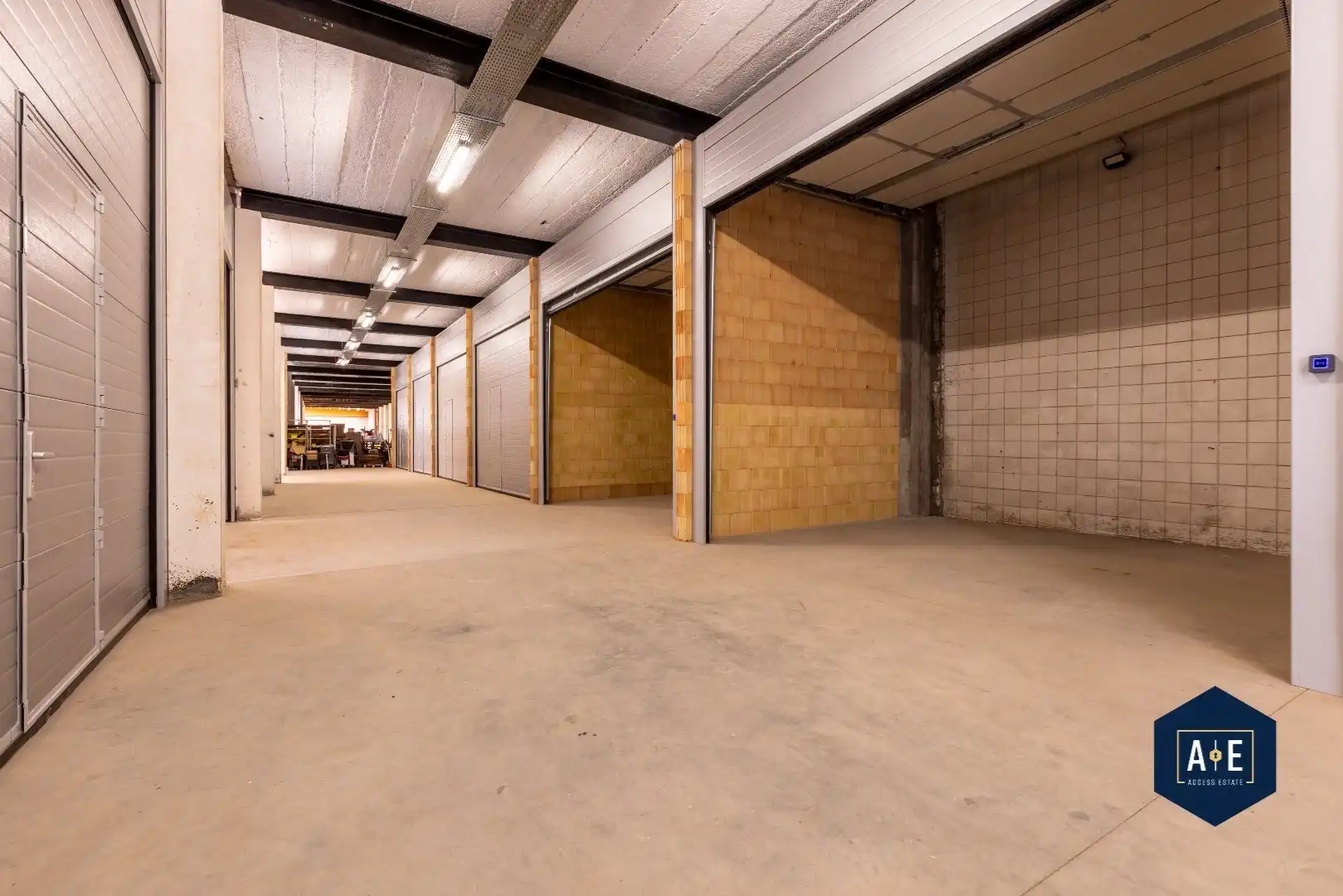 Loodsen te huur in Wetteren - Regio Den Blakken foto {{pictureIndex}}