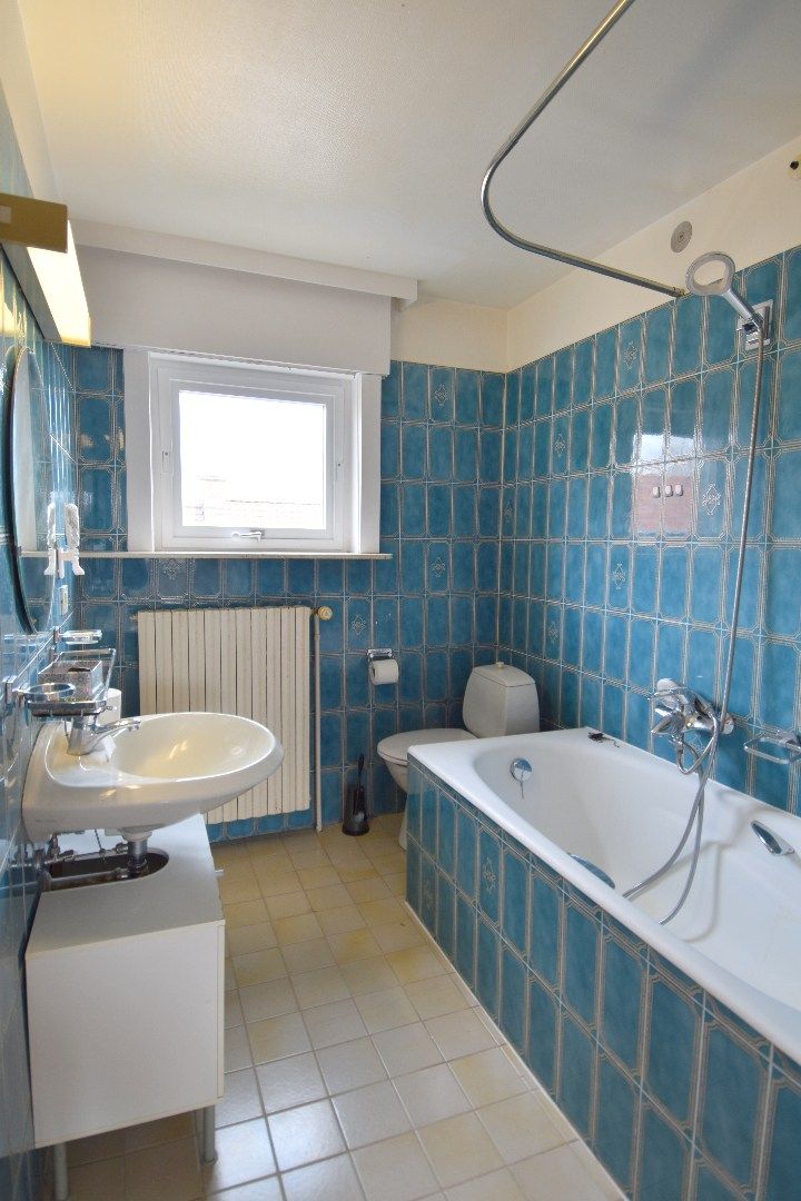 Ruime bel-etage woning met tuin, garage en 3 slaapkamers in Bissegem foto 7