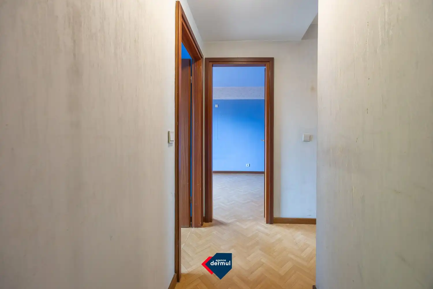 RUIM APPARTEMENT MET GARAGE foto 18