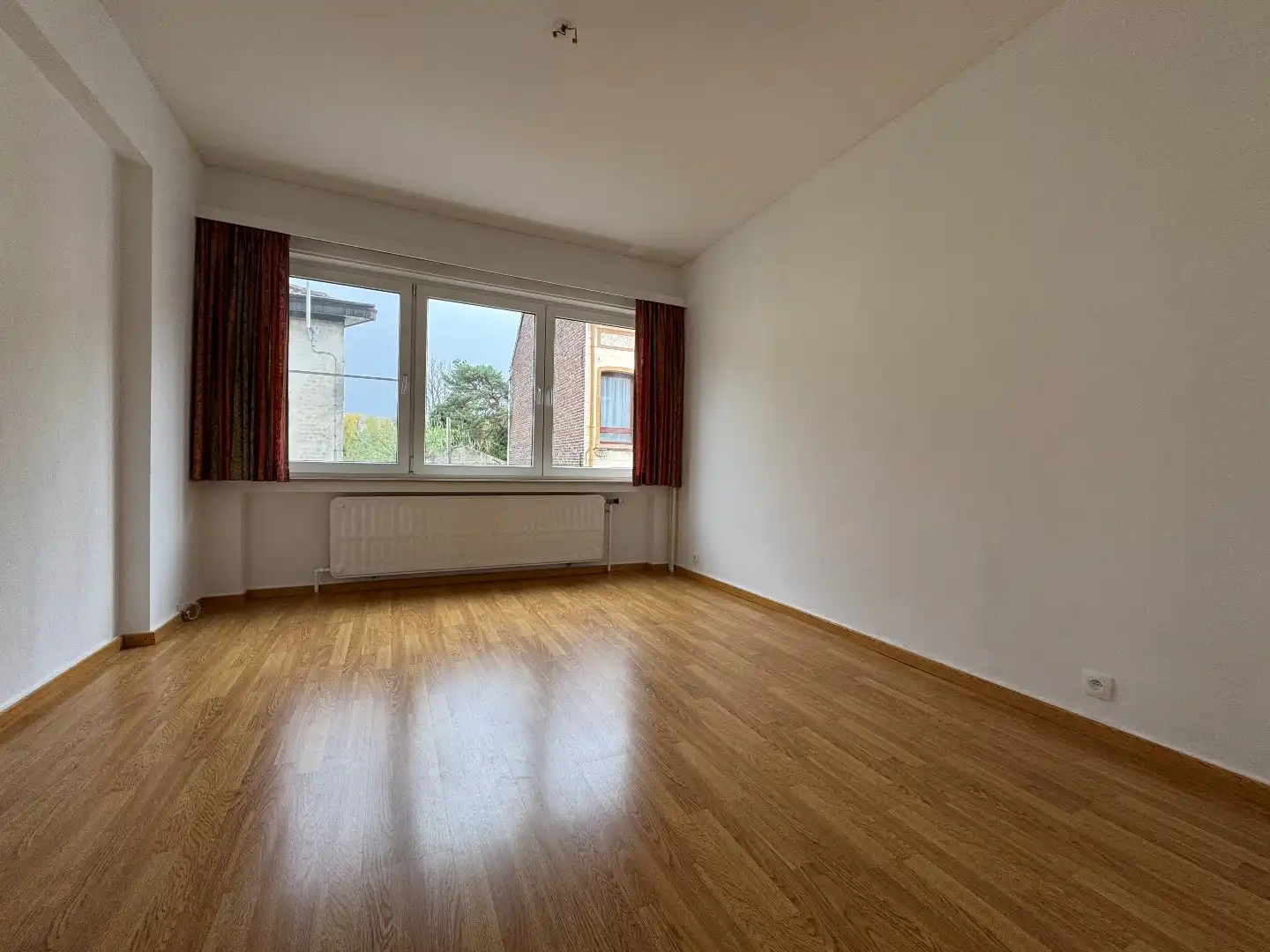 knus hoekappartement met kelderberging foto 6