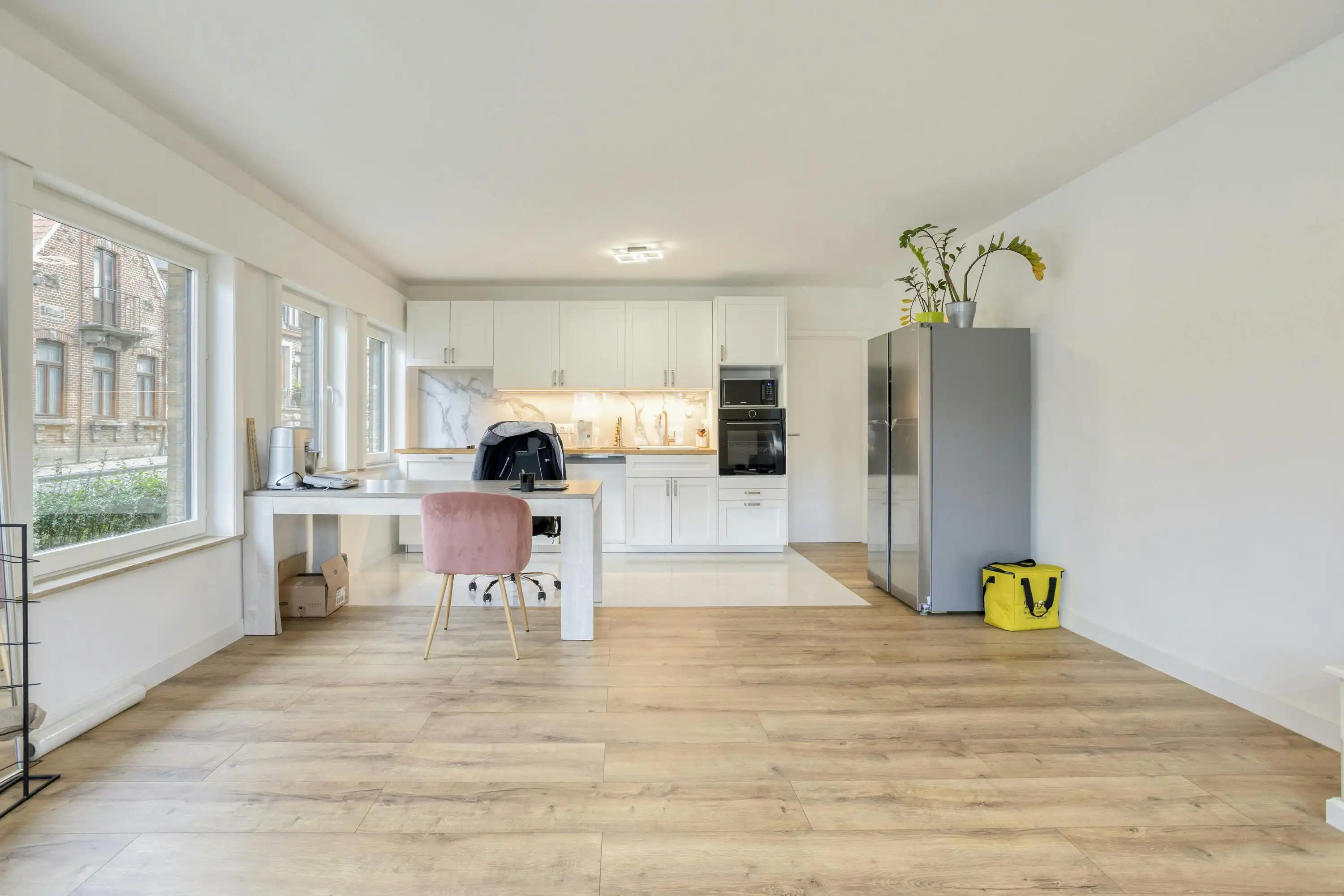 Instapklaar appartement met 2 kamers te koop in Anzegem foto 4