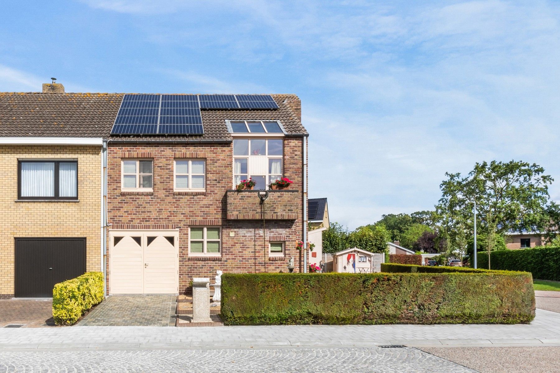 Hoofdfoto van de publicatie: Ideale gezinswoning met verzorgde tuin op toplocatie te Sint-Andries 