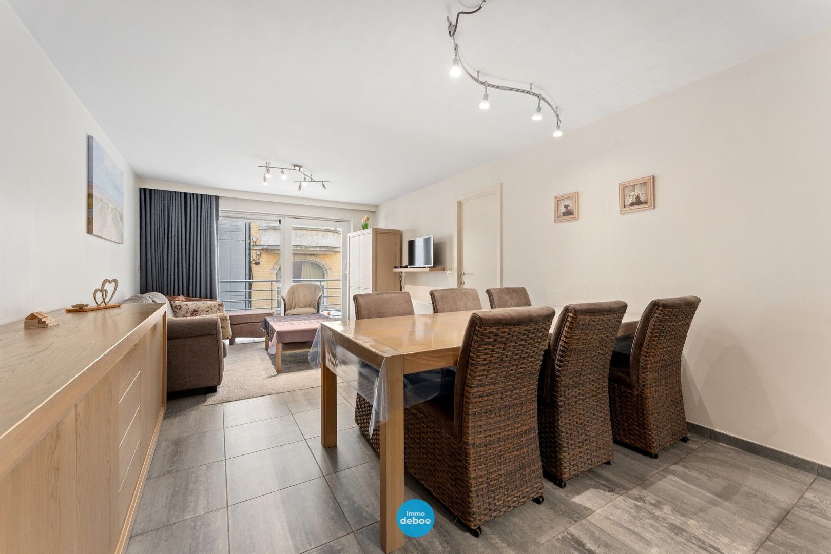 Instapklaar appartement in recente residentie op een centrale ligging foto 2