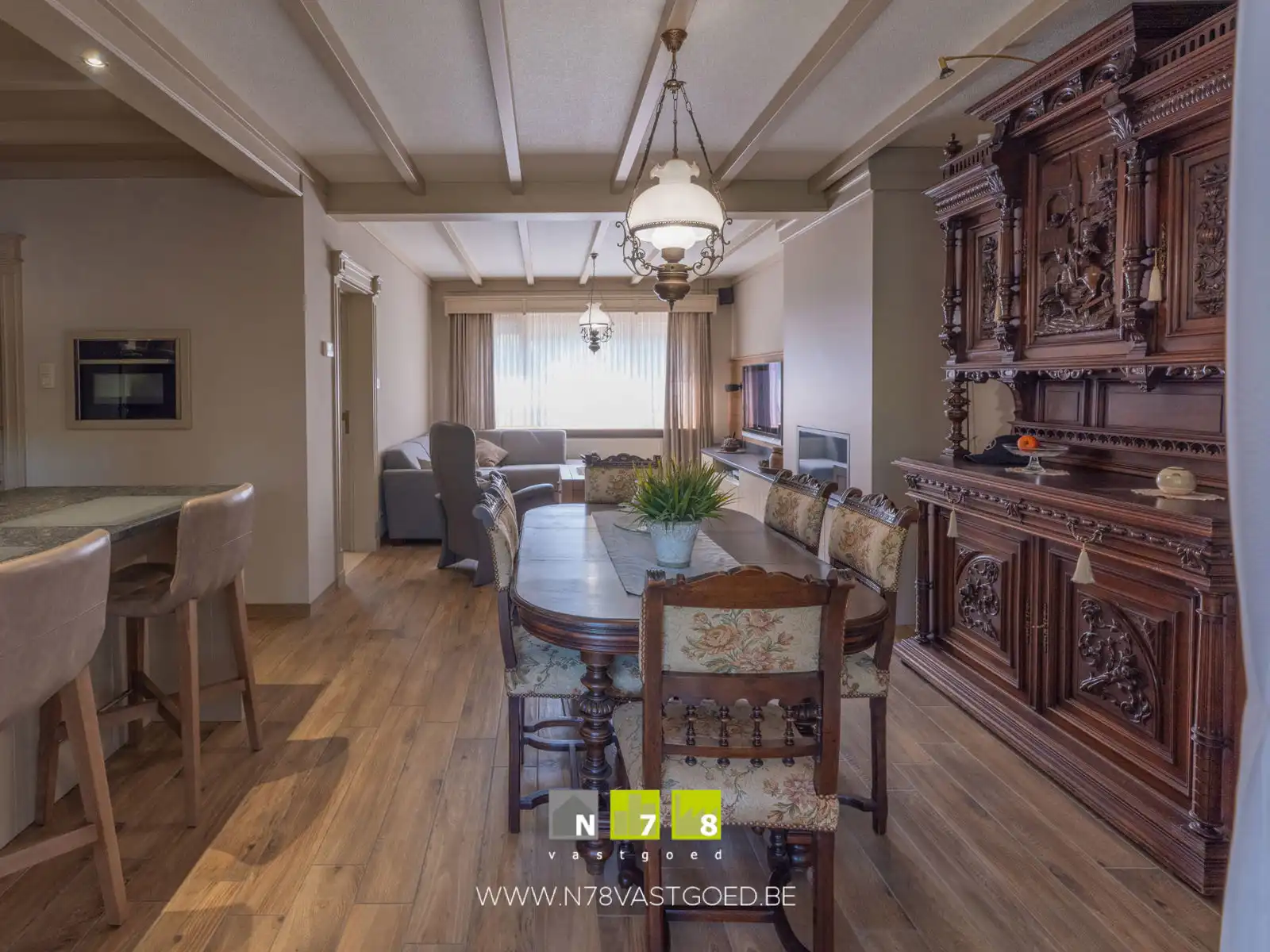 Gebouw te koop foto 8