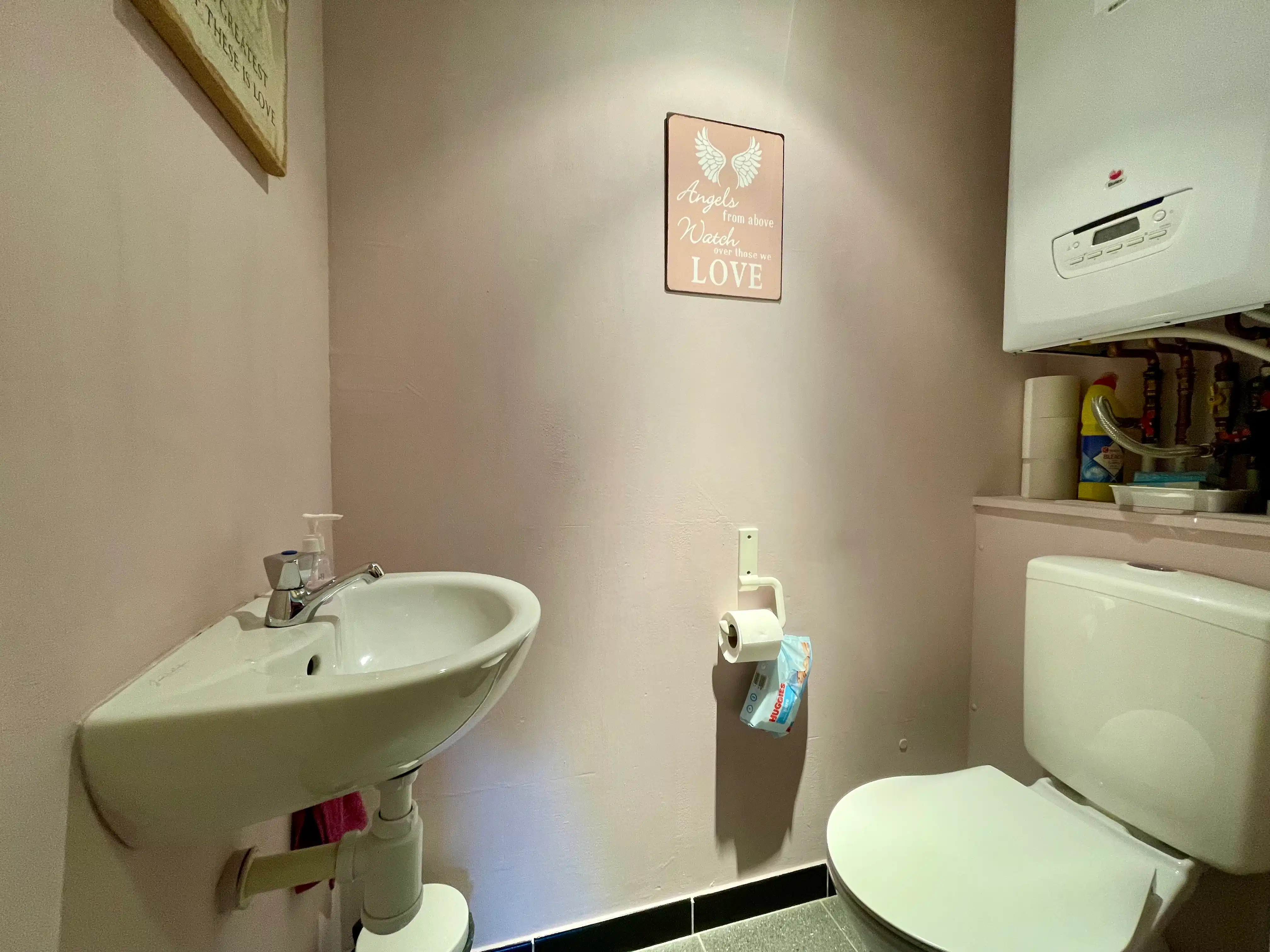 Centraal gelegen 1-slaapkamer appartement te Mariakerke foto 12
