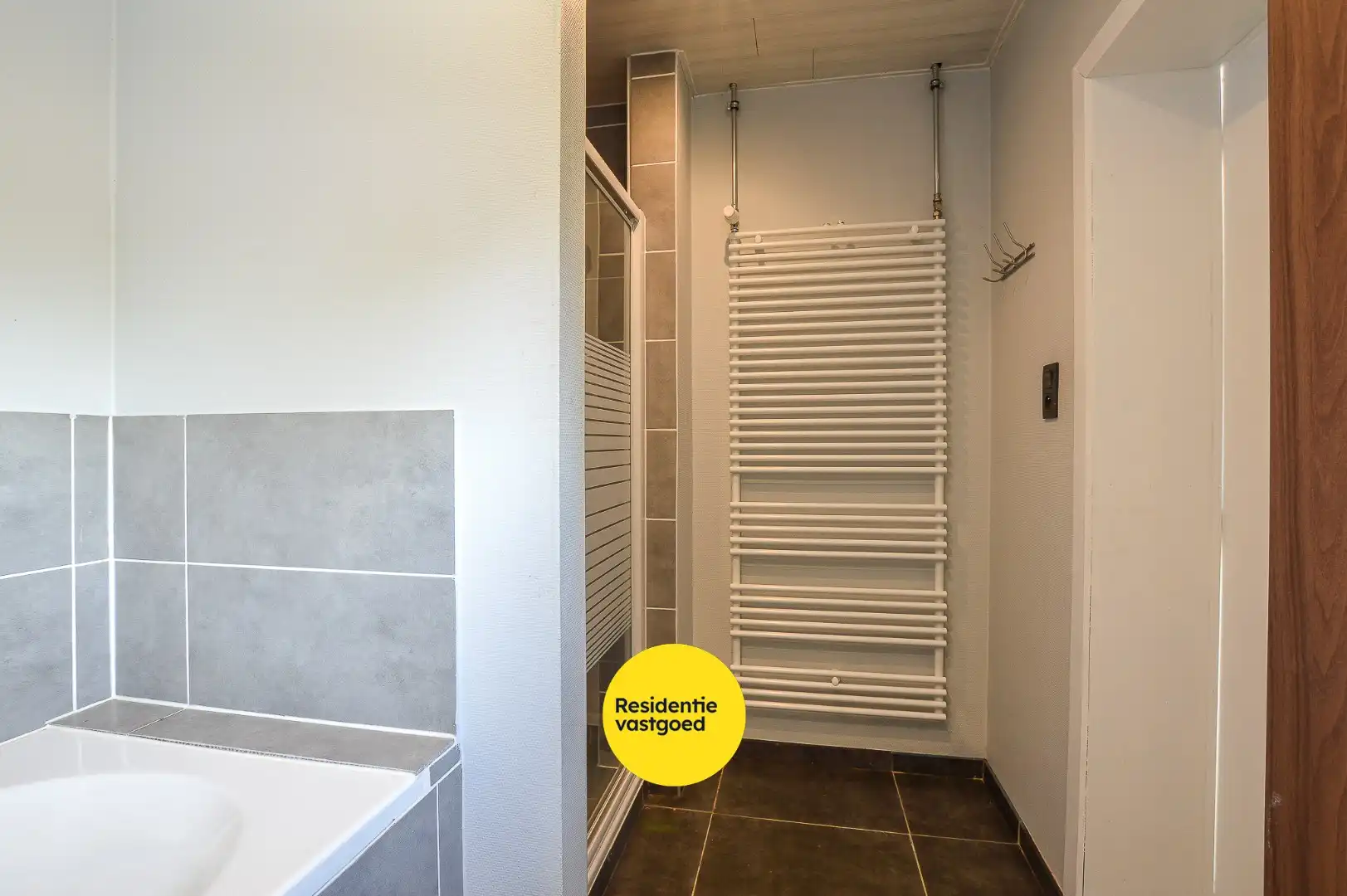 Gerenoveerde woning met 3 slaapkamers te huur nabij Centrum Oudenburg.  foto 18