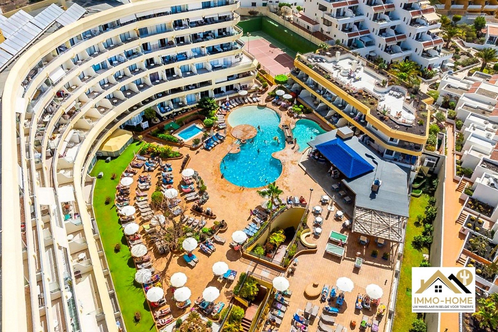 Zeer grote studio in Costa Adeje/Tenerife foto {{pictureIndex}}
