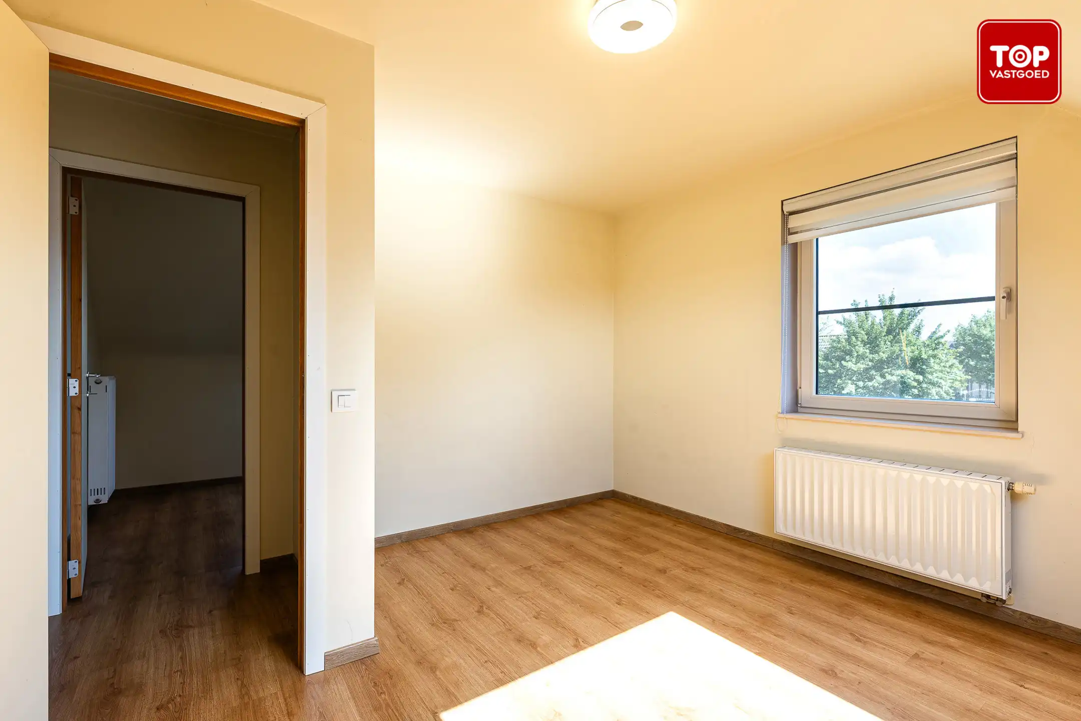 Rustig gelegen en energiezuinige woning met zonnige tuin foto 13