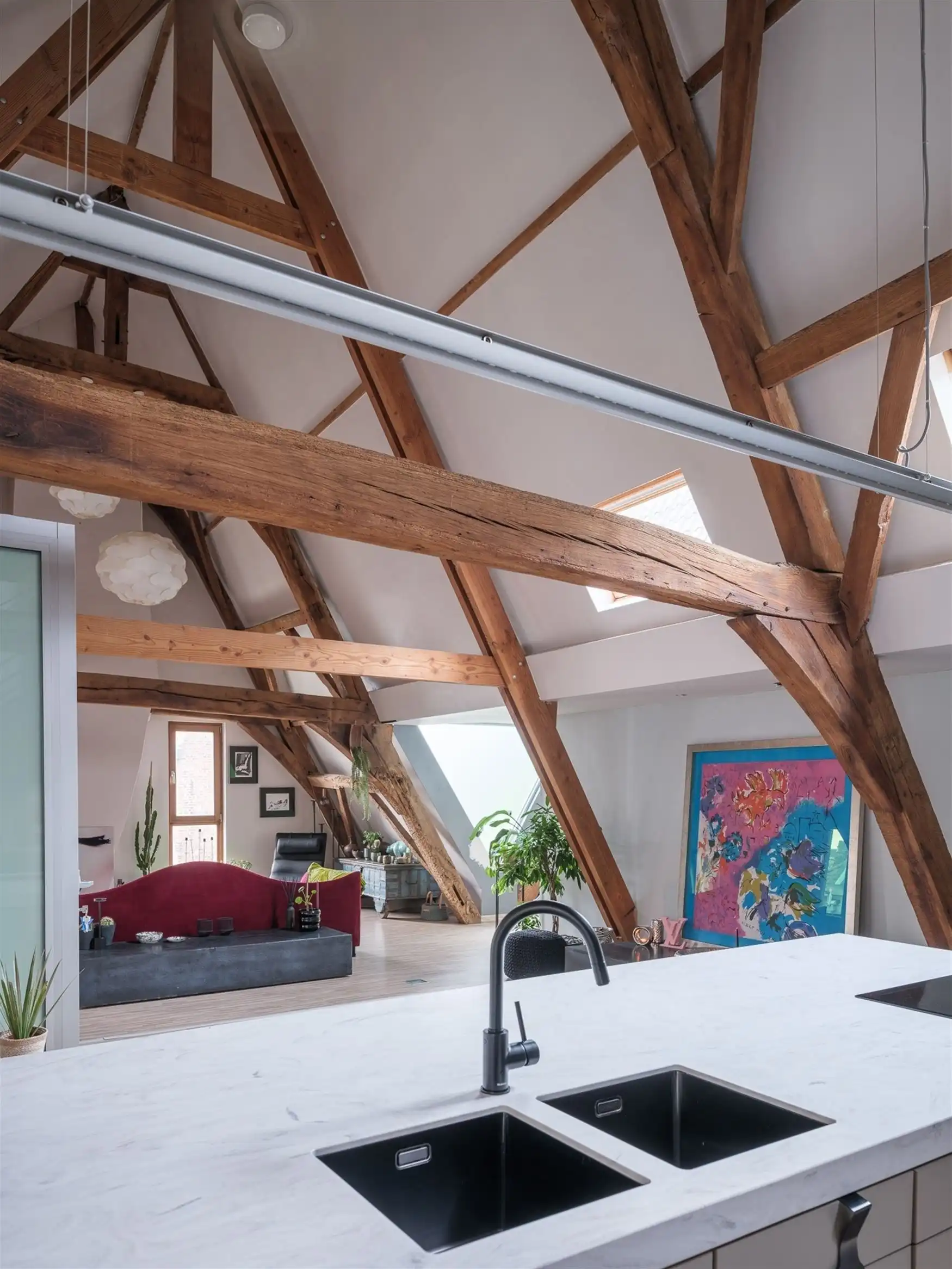 Karaktervolle loft met groot terras in hartje Oudenaarde. foto 7