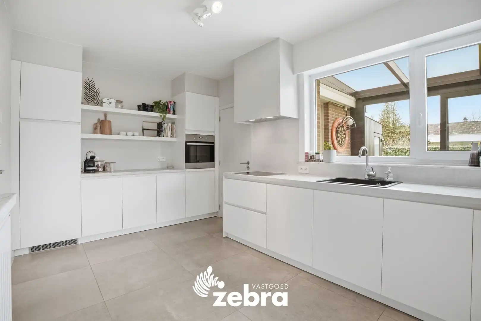 Instapklare halfopen bebouwing met 3 slaapkamers op toplocatie in Tielt foto 11