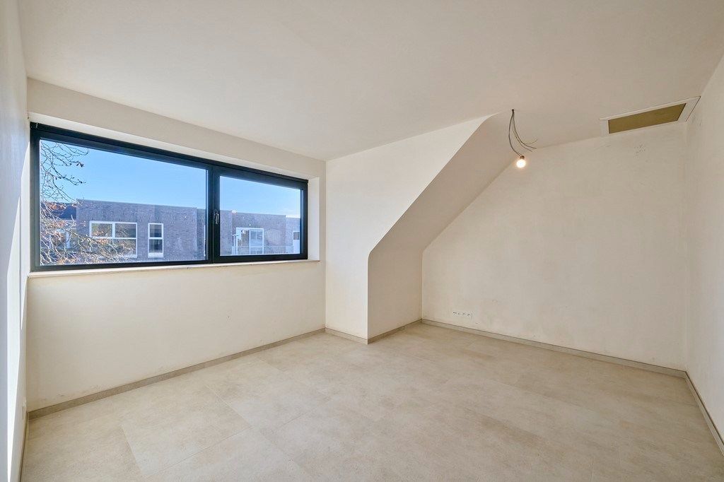 Ezaart 135 2400 Mol mini Loft te huur van  76 m² met Carport en buitenberging foto 11