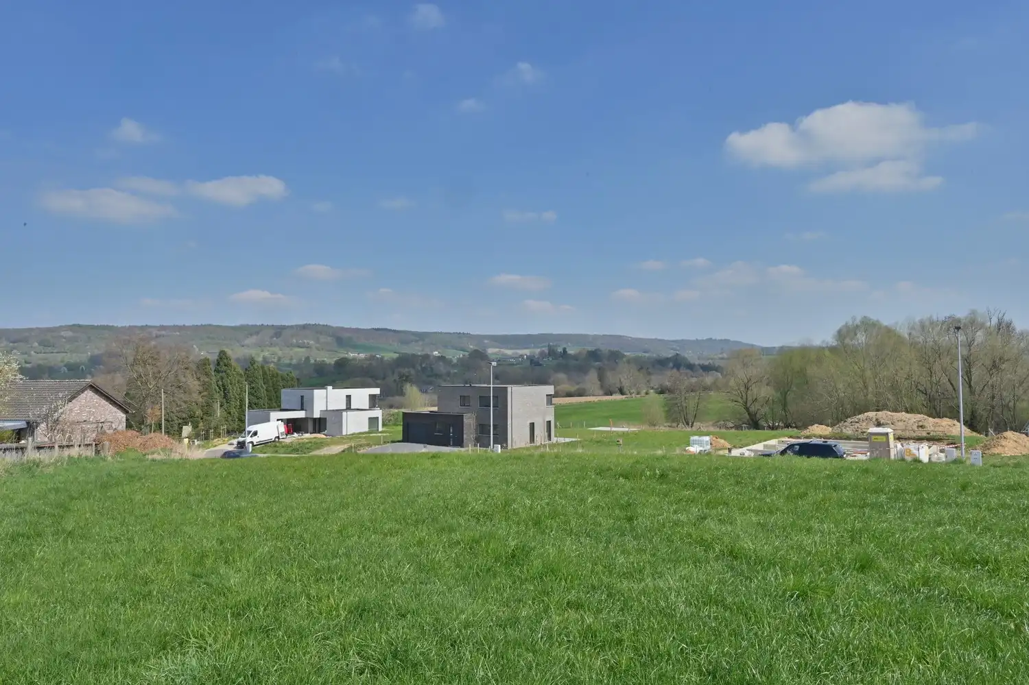 Bouwgrond van 11a 29ca (1.129 m²), geschikt voor een open bebouwing, schitterend gelegen te Sippenaeken foto 4