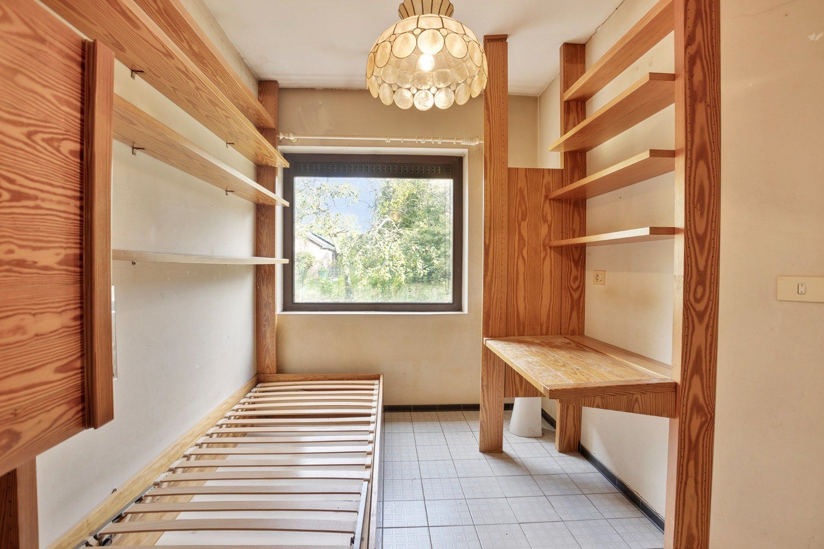 Ruime woning in een doodlopende straat met 4 slaapkamers, 2 badkamers op een prachtig perceel vlak bij het Meerdaalwoud  foto 23