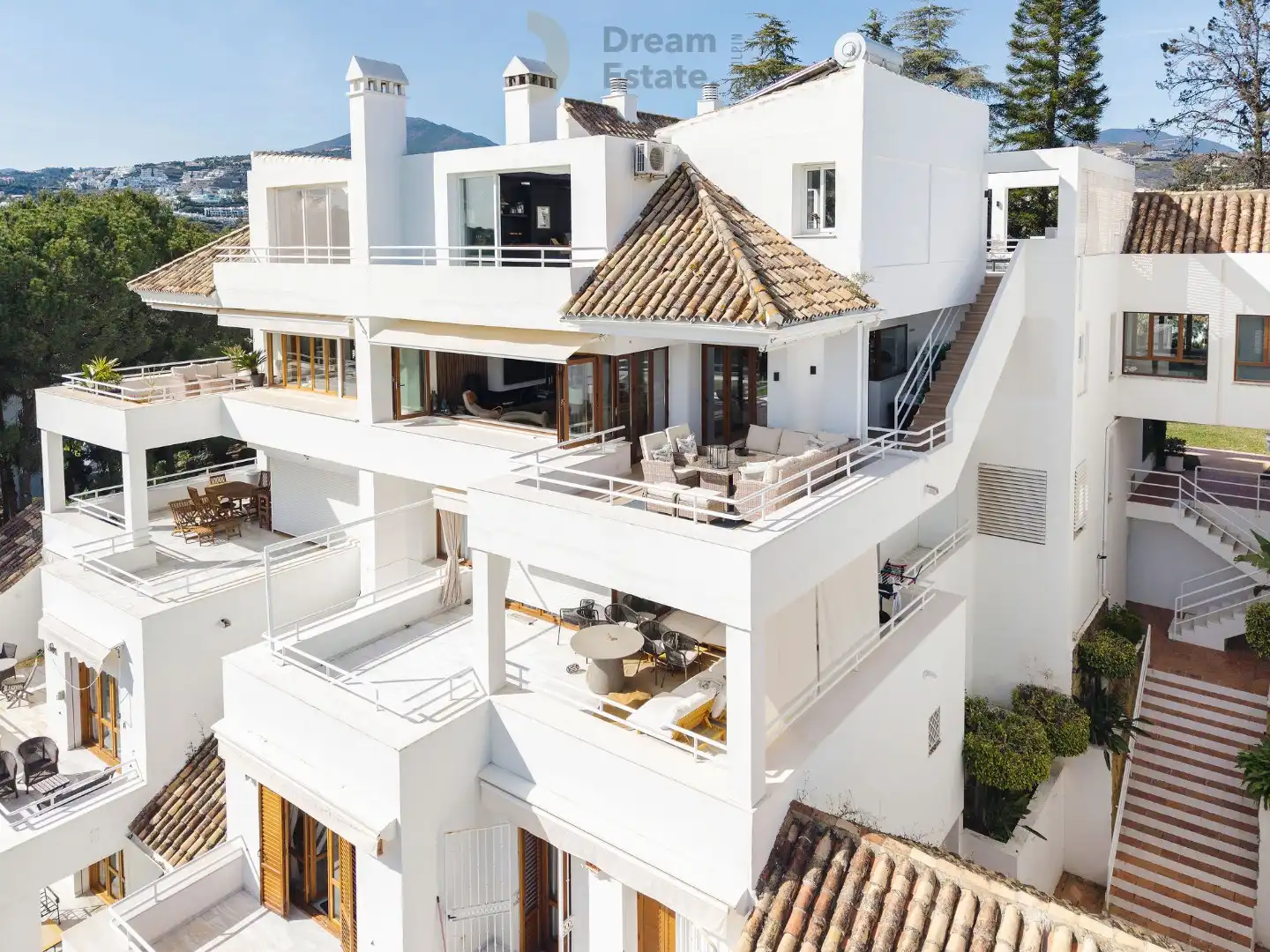 Luxe frontline Golf Penthouse in Nueva Andalucía foto 4