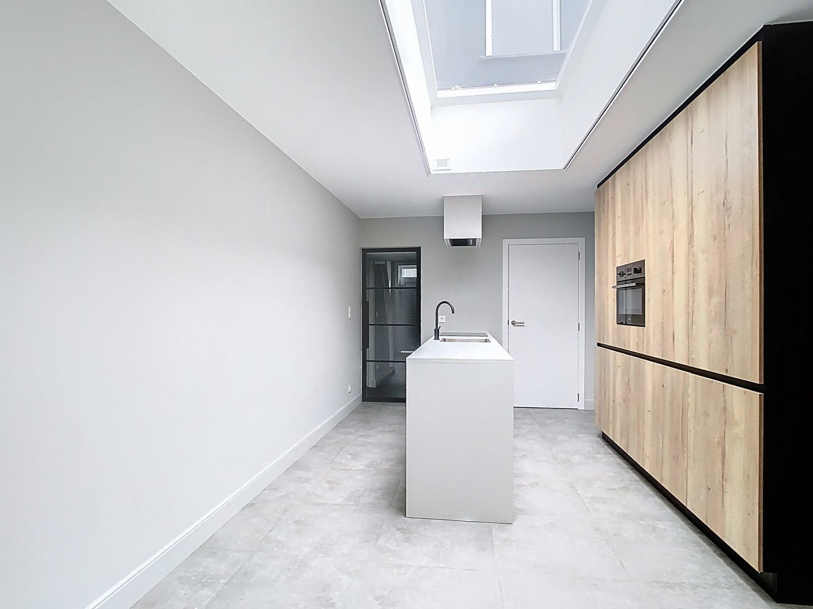 Instapklare woning met authentieke charme in hartje Aalst! foto 7