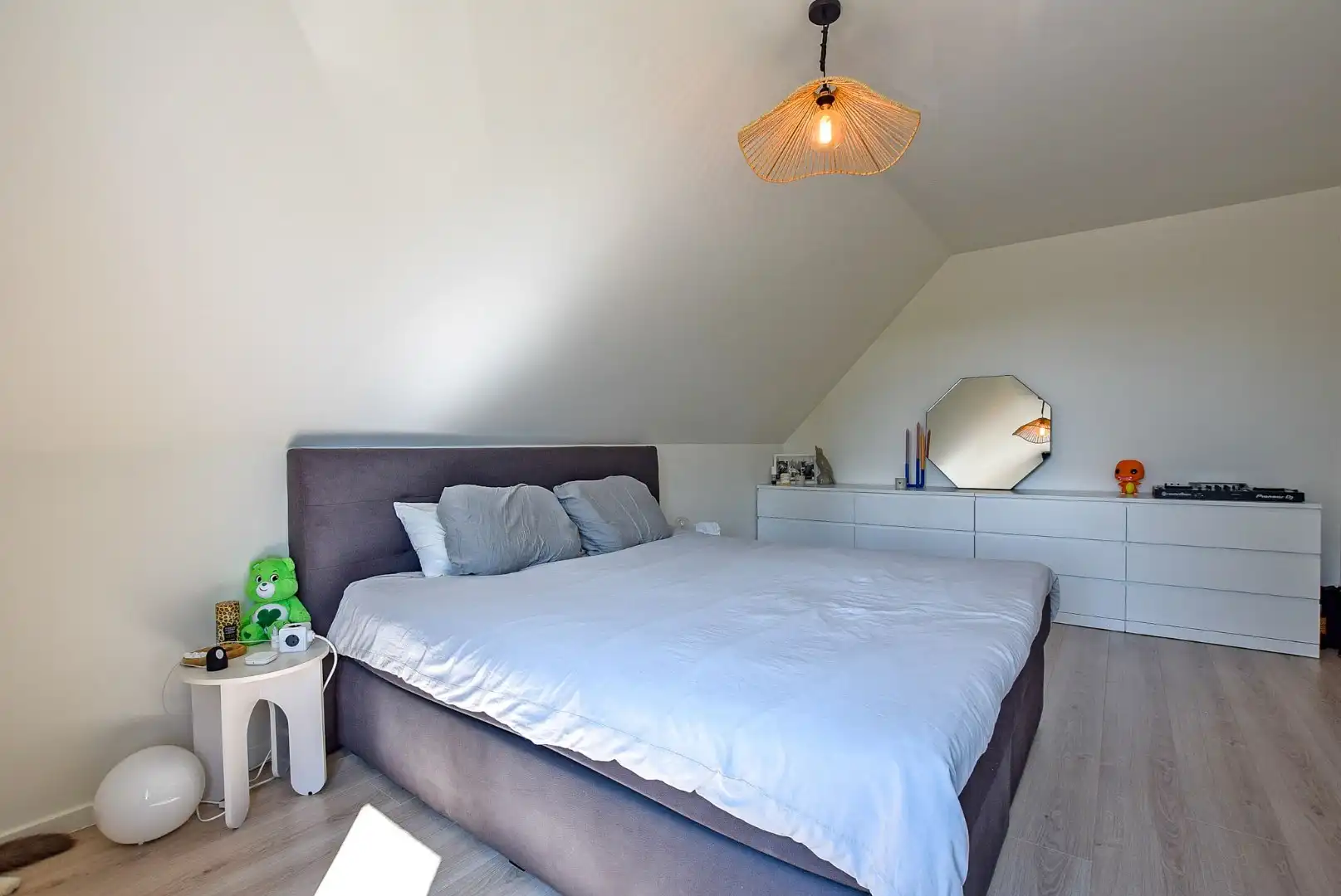 Prachtig afgewerkte zeer lichtrijke nieuwbouwwoning te Ramskapelle (Nieuwpoort).  foto 12