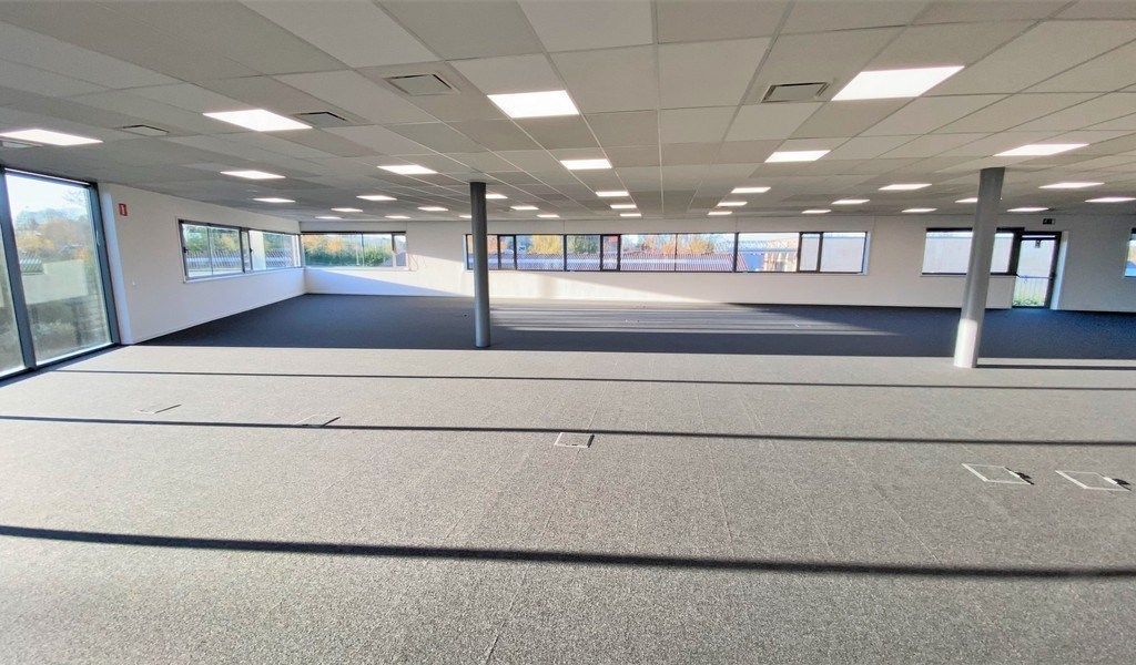 Strategisch gelegen eigentijdse kantoren te huur in Melle foto 3