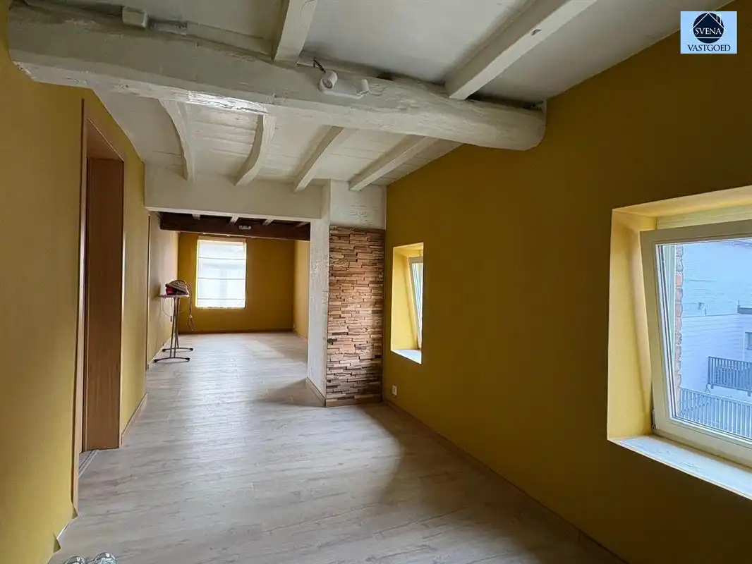 VERDER AF TE WERKEN WONING MET VEEL MOGELIJKHEDEN foto 6