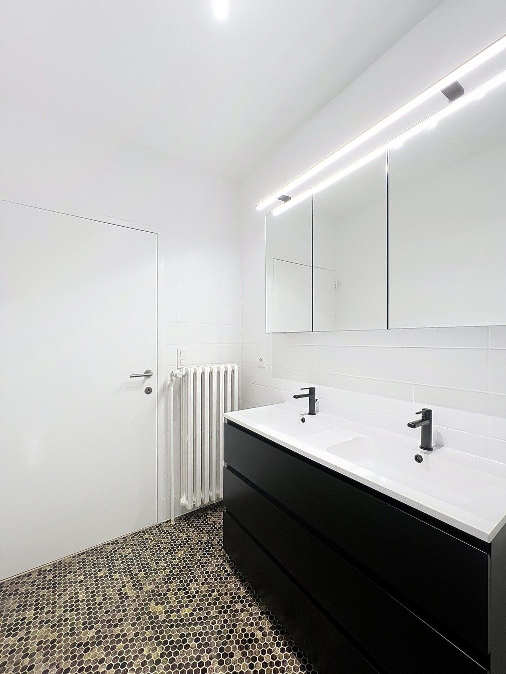 Rustig gelegen LICHTRIJK 3 SLPK appartement (157m²) nabij centrum en station Roeselare. foto 18