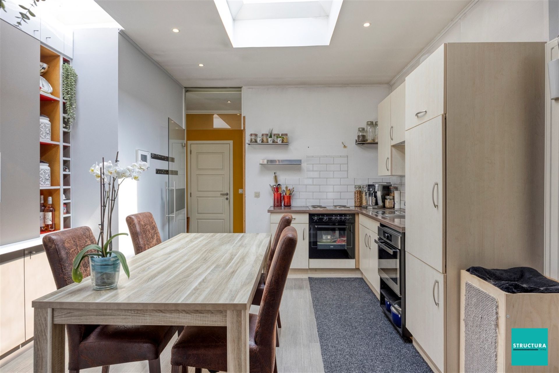 Instapklare woning met prachtige tuin foto 8