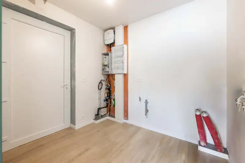 Prachtige nieuwbouwwoning met 3 slaapkamers TE KOOP in Sint-Eloois-Vijve! 🏡✨ foto 9