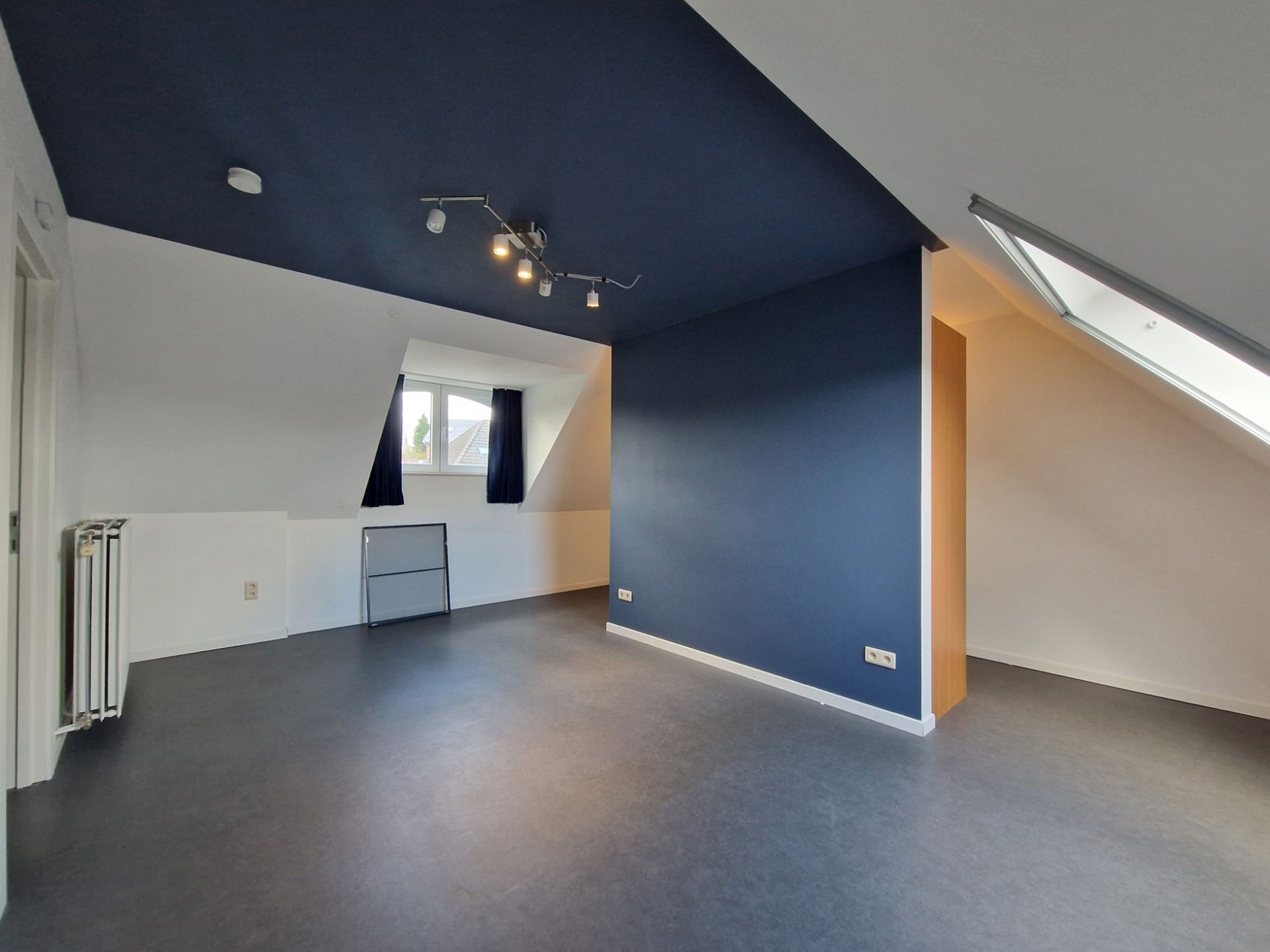 Ruime woning met 3 slaapkamers op uitstekende ligging foto 7