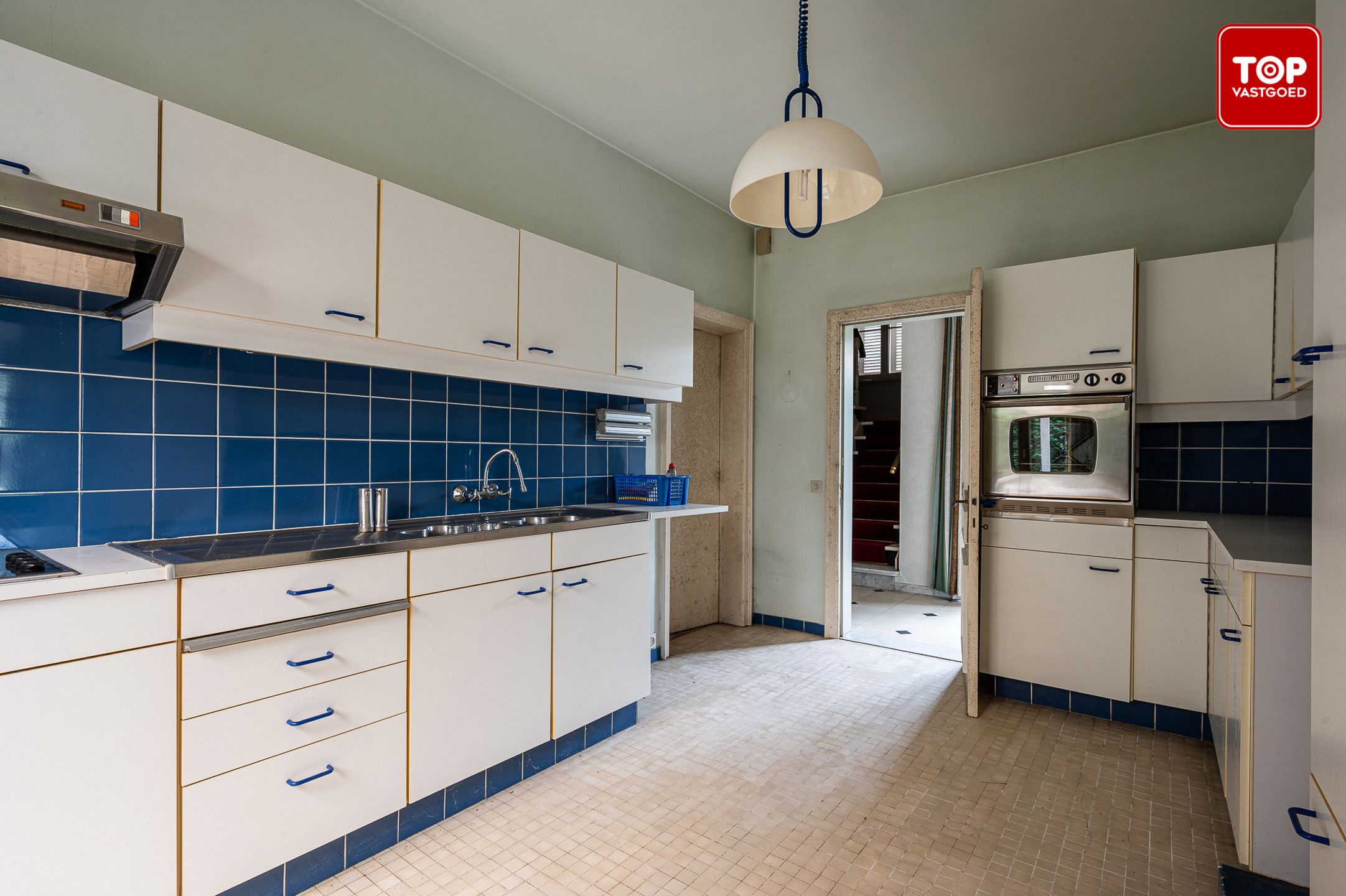 Karaktervolle woning met 3 slaapkamers, bureau en prachtige tuin in rustige, doodlopende straat foto 13