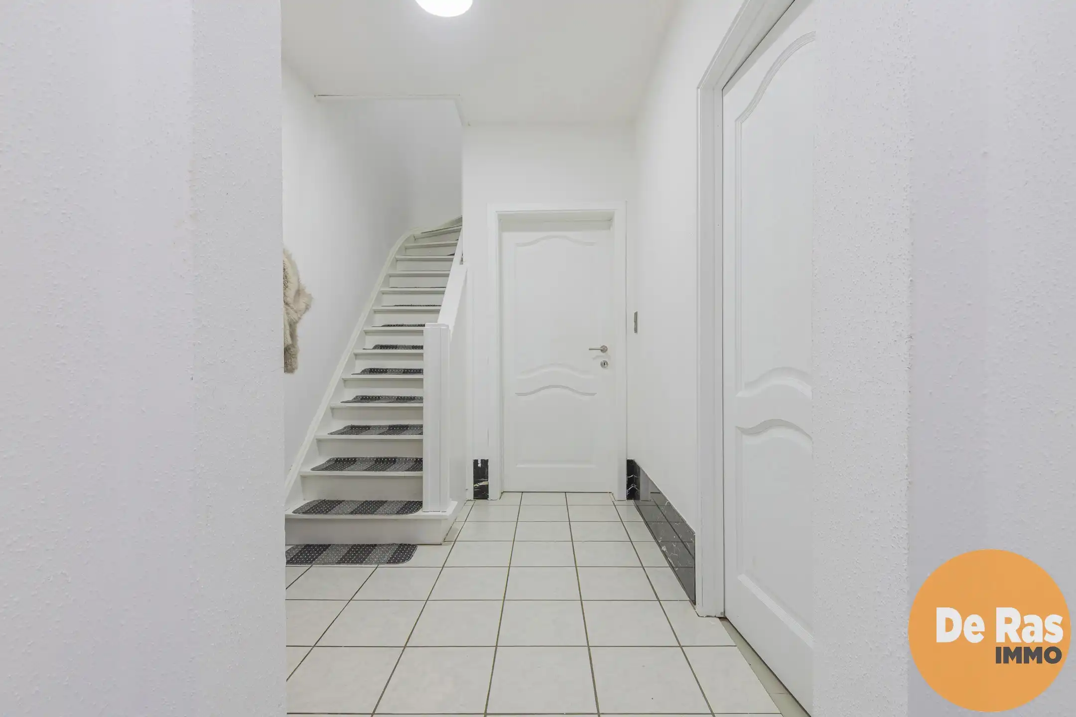 AALST – Centraal gelegen rijwoning met zuidwestgerichte tuin foto 8