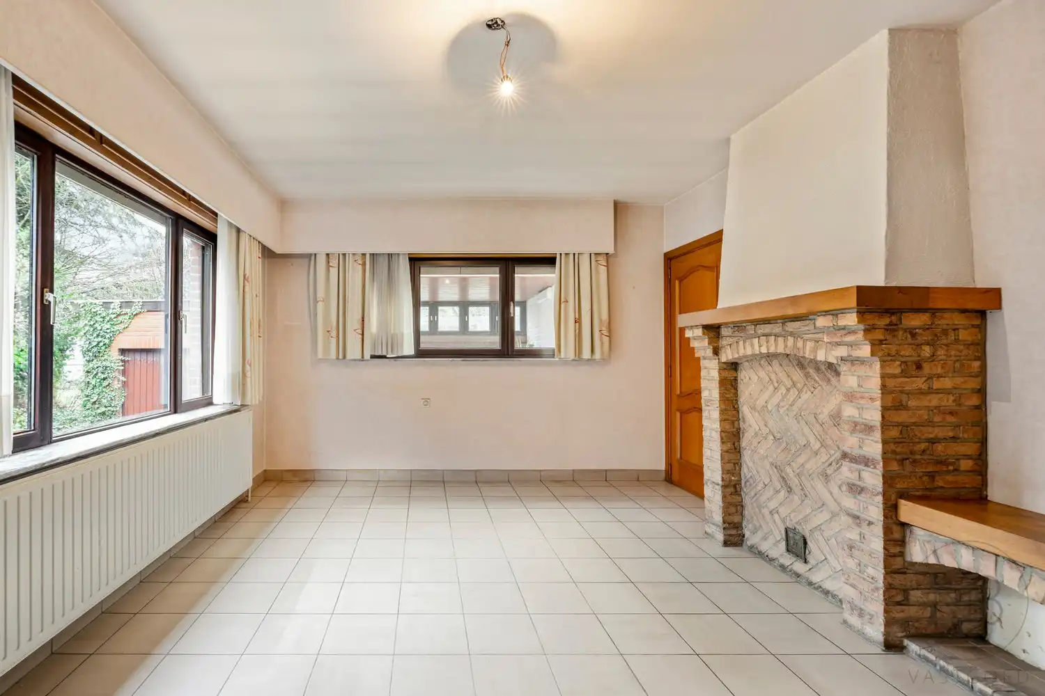 Halfopen bebouwing aan de rand van De Maten. foto 17