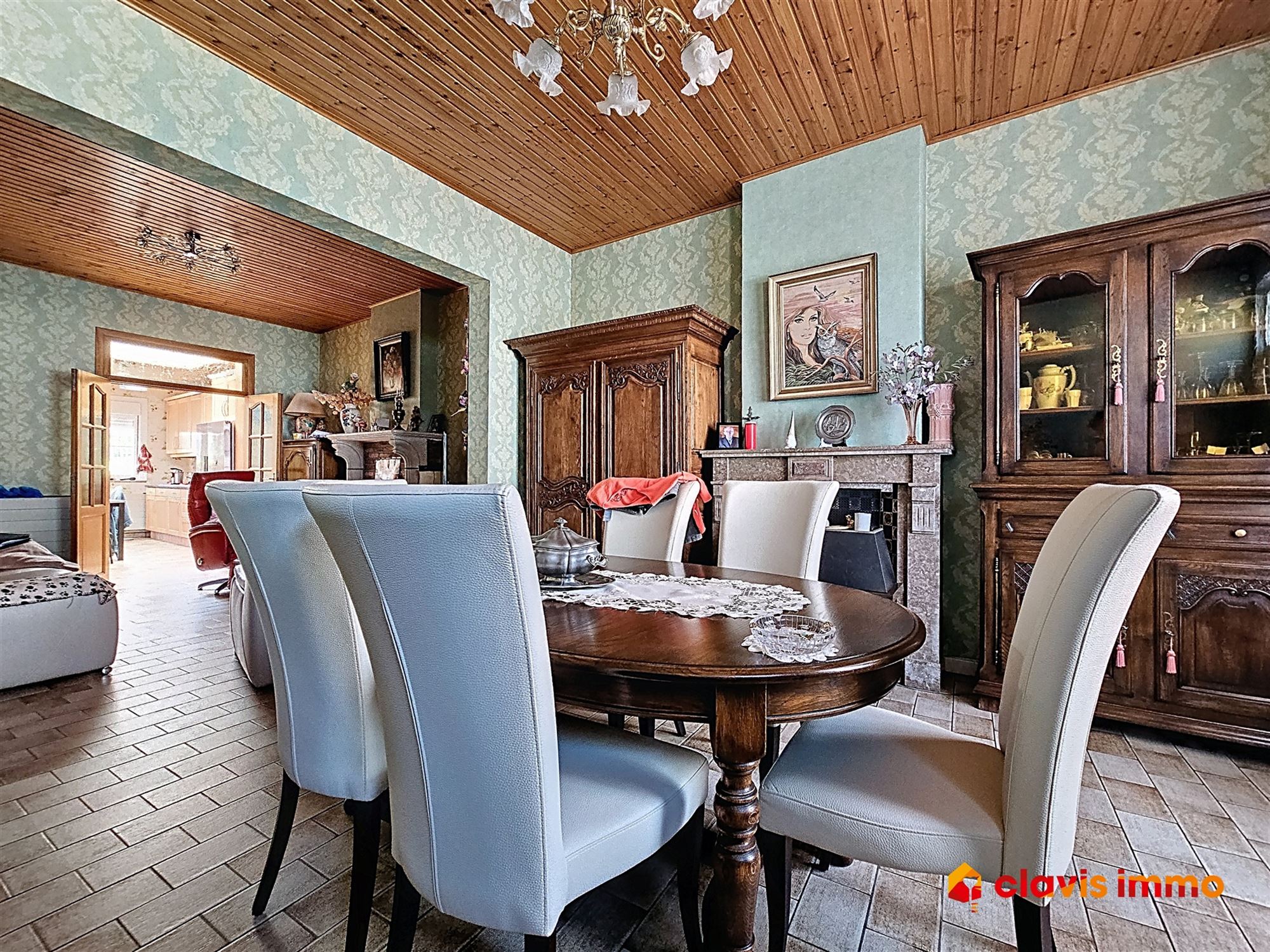 VERZORGDE WONING MET GROTE GARAGE & BOUWGROND foto 5