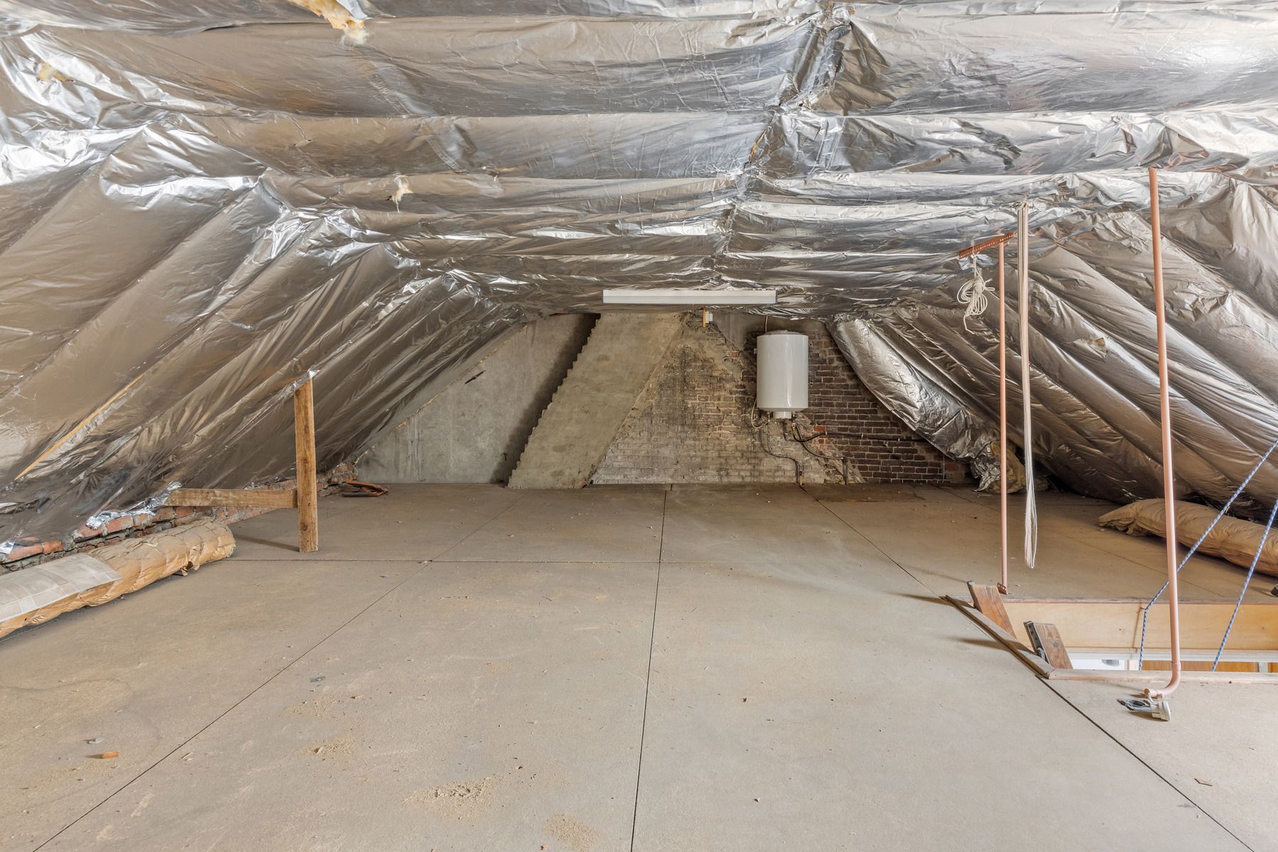 4-slaapkamerwoning op toplocatie in Oostkamp! foto 13