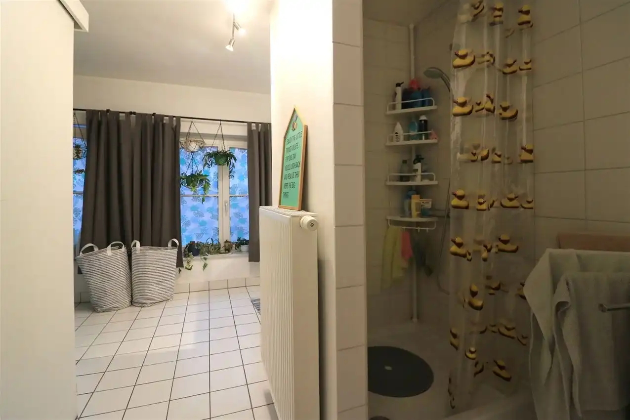 Uniek gerenoveerd appartement in de stad foto 21