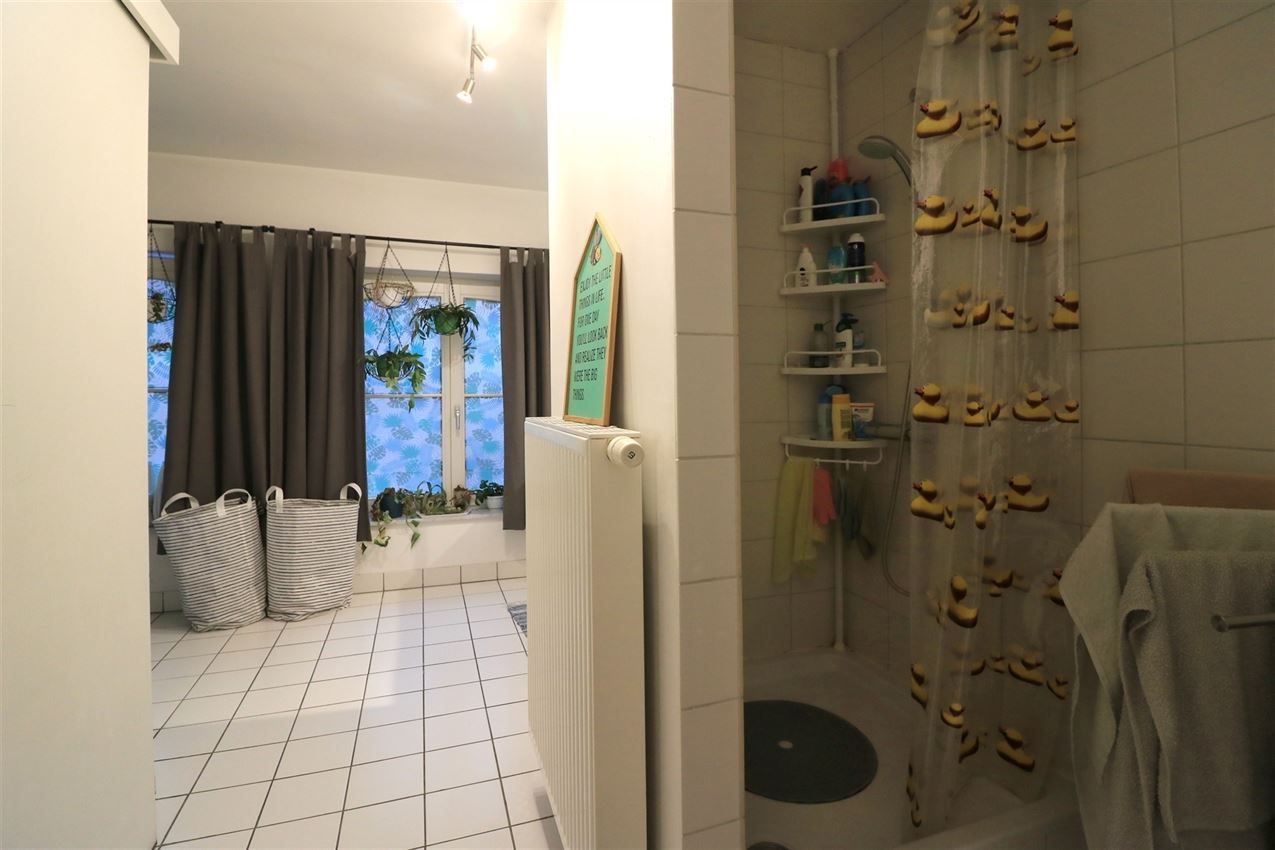 Uniek gerenoveerd appartement in de stad foto 21