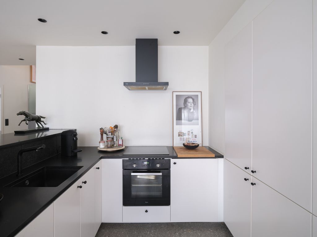 Toplocatie Centrum Gent – Stijlvol 2 slpk-appartement met ‘loft-allures’ en buitenruimte in de Koningstraat. foto 5