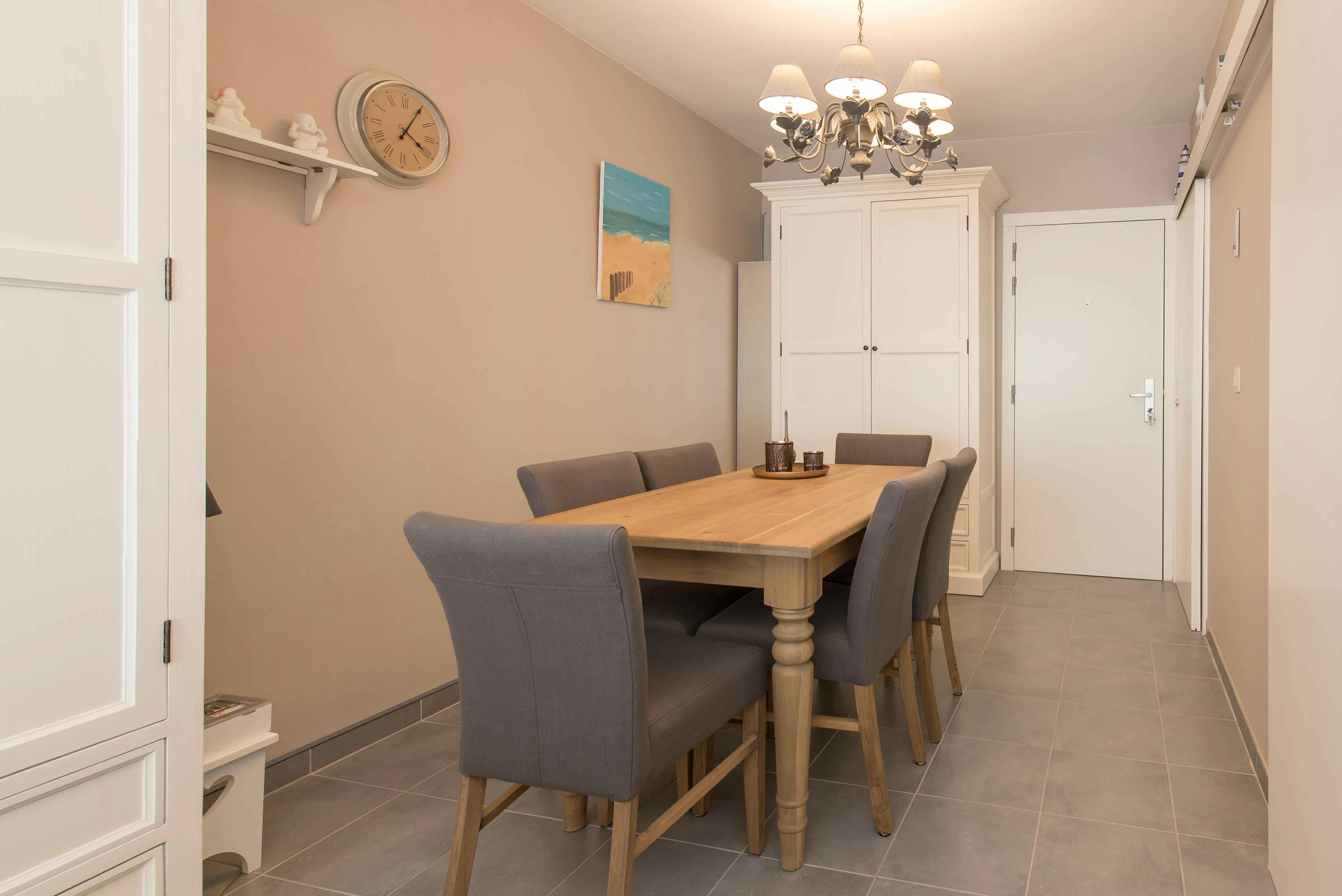 Gerenoveerde studio te koop nabij zeedijk Middelkerke foto 15