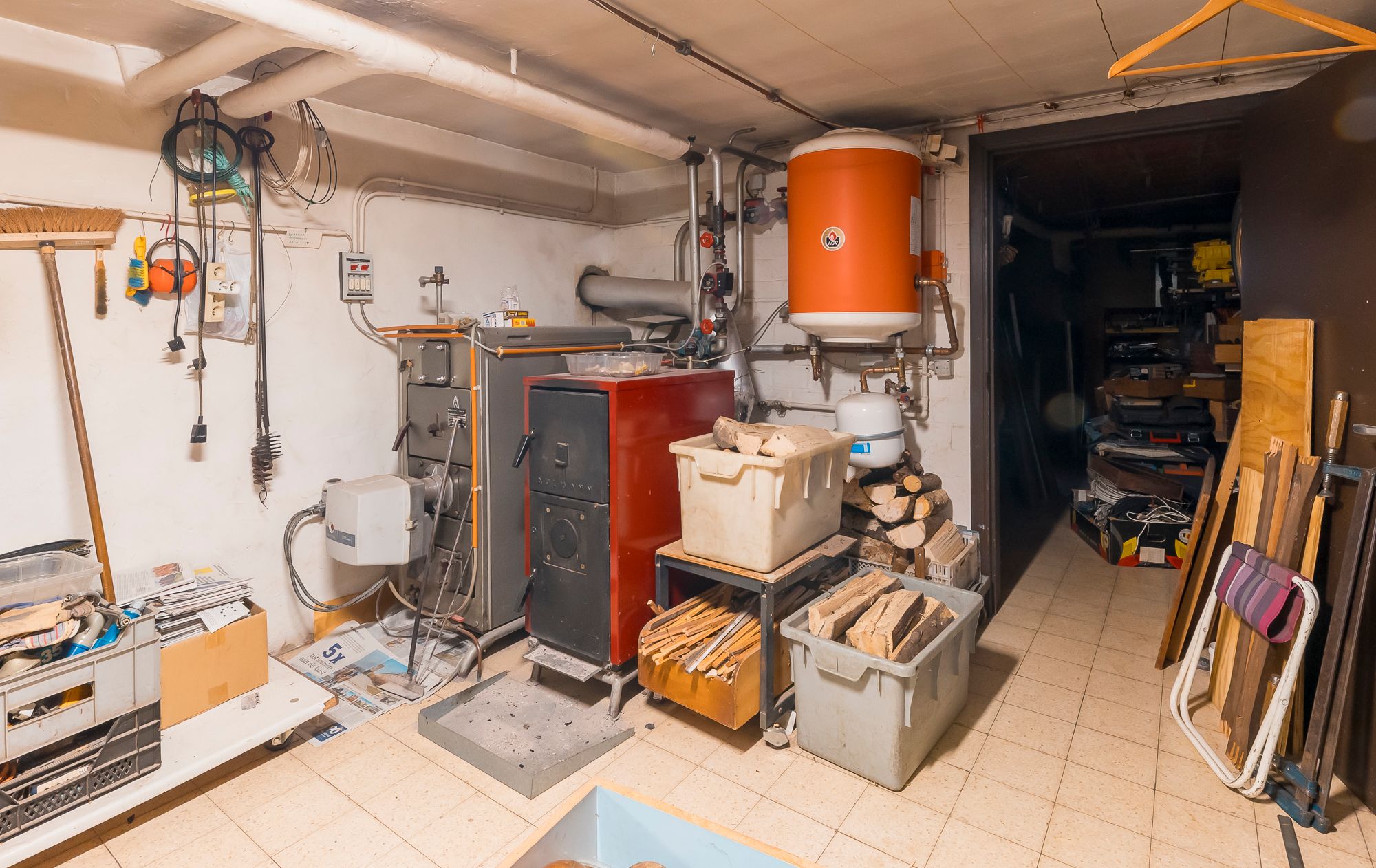 TE KOOP: Zeer goed onderhouden woning op perceel van 9a 06ca in Gerdingen (Bree) foto 24